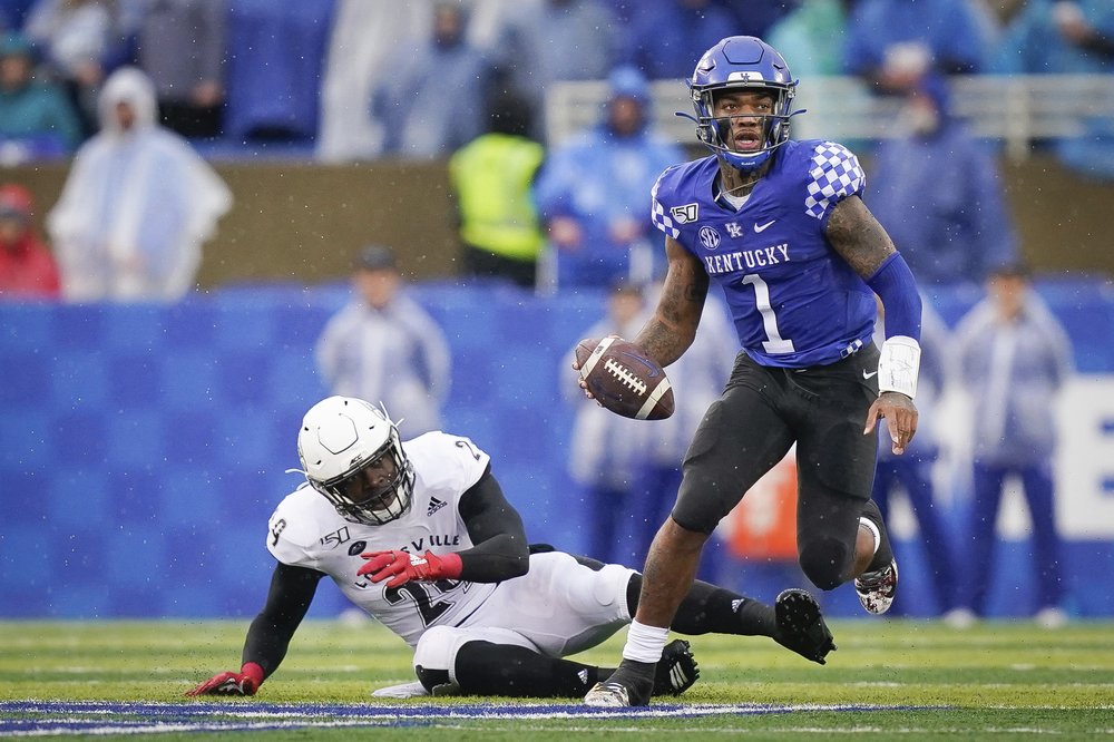 Lynn Bowden Jr. on the verge of a top-10 UK rushing season - A Sea