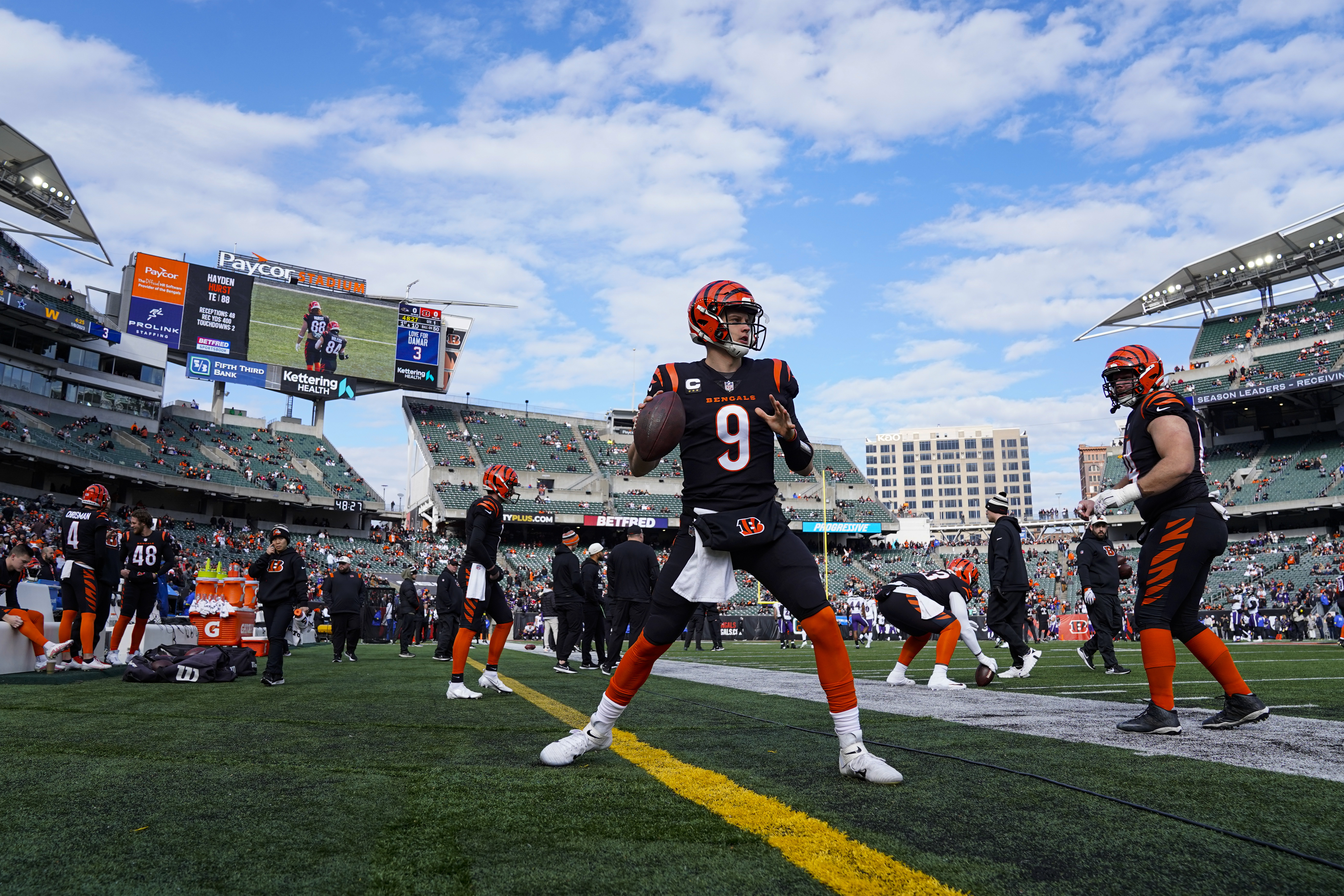 Burrow 'tired of the underdog narrative' after Bengals upset