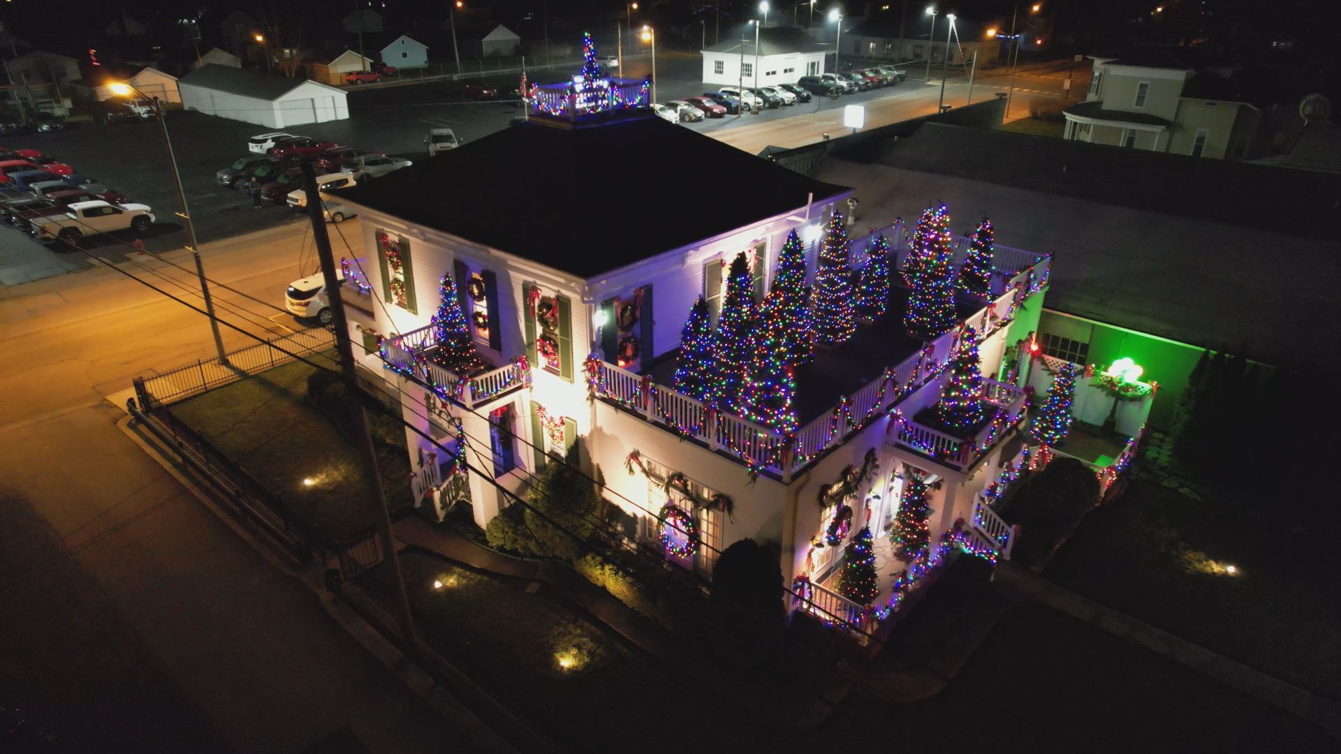 A real-life Hallmark home comes to life with 24 trees in North
