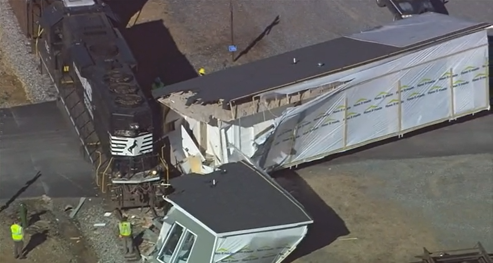 Train slams into mobile home in North Carolina
