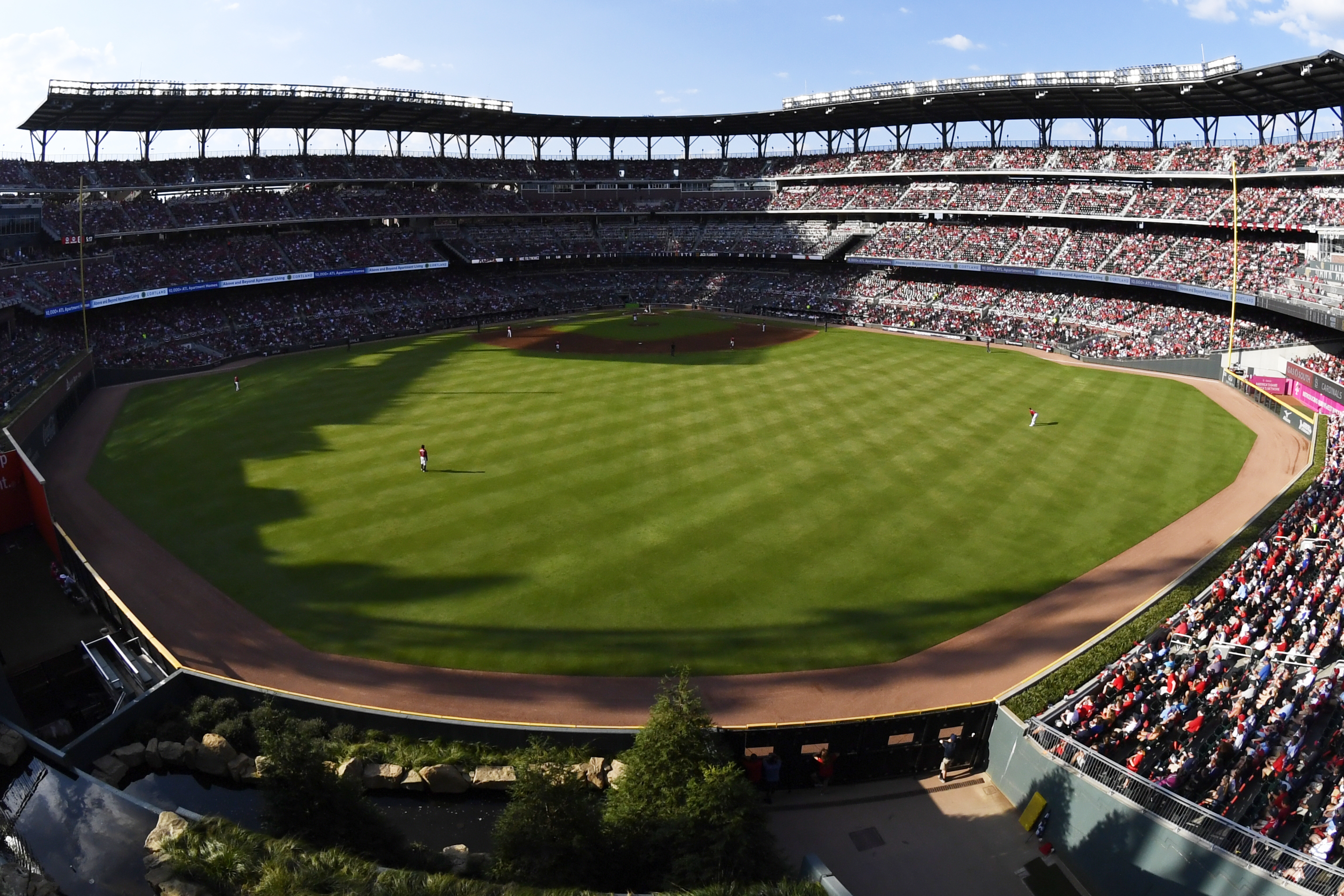 Braves, Native Americans To Discuss Future Of Tomahawk Chop