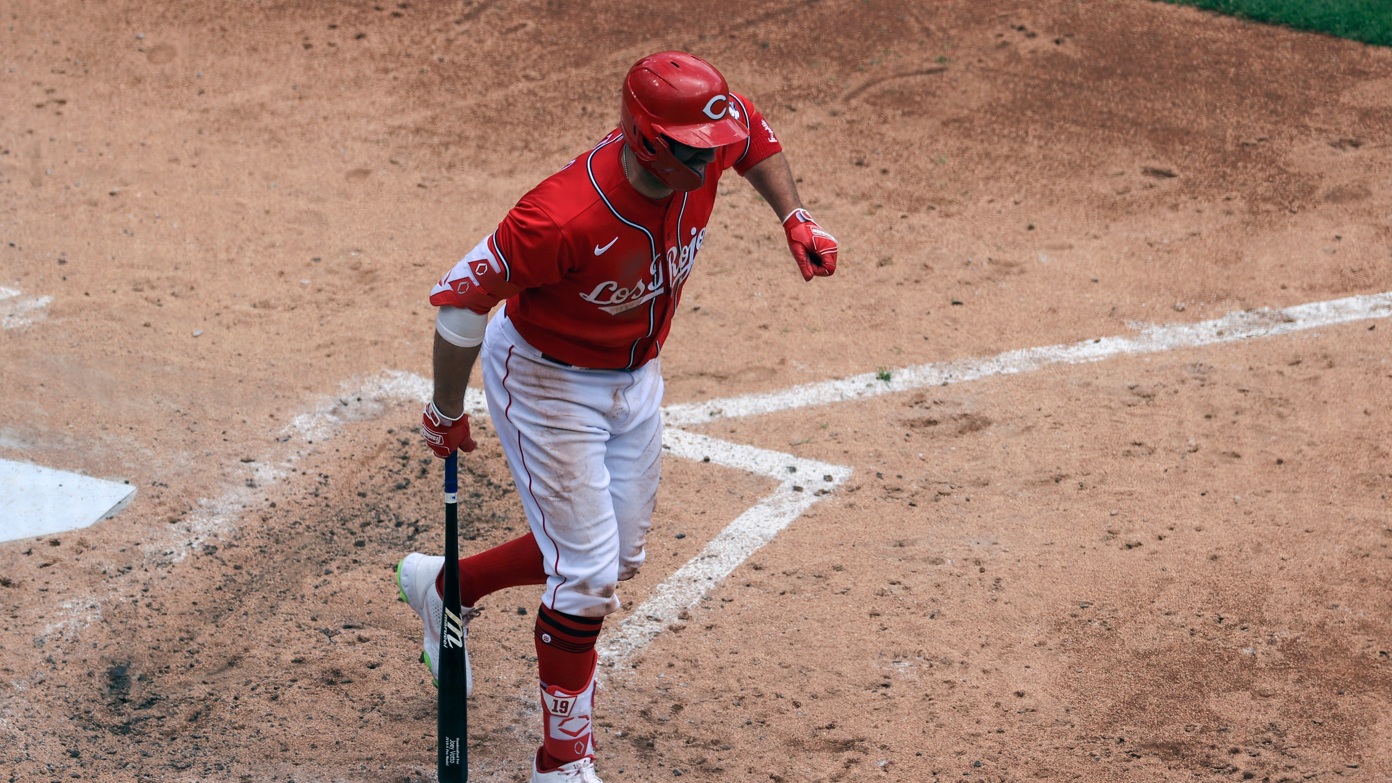 Reds first baseman Joey Votto to begin a rehab assignment on