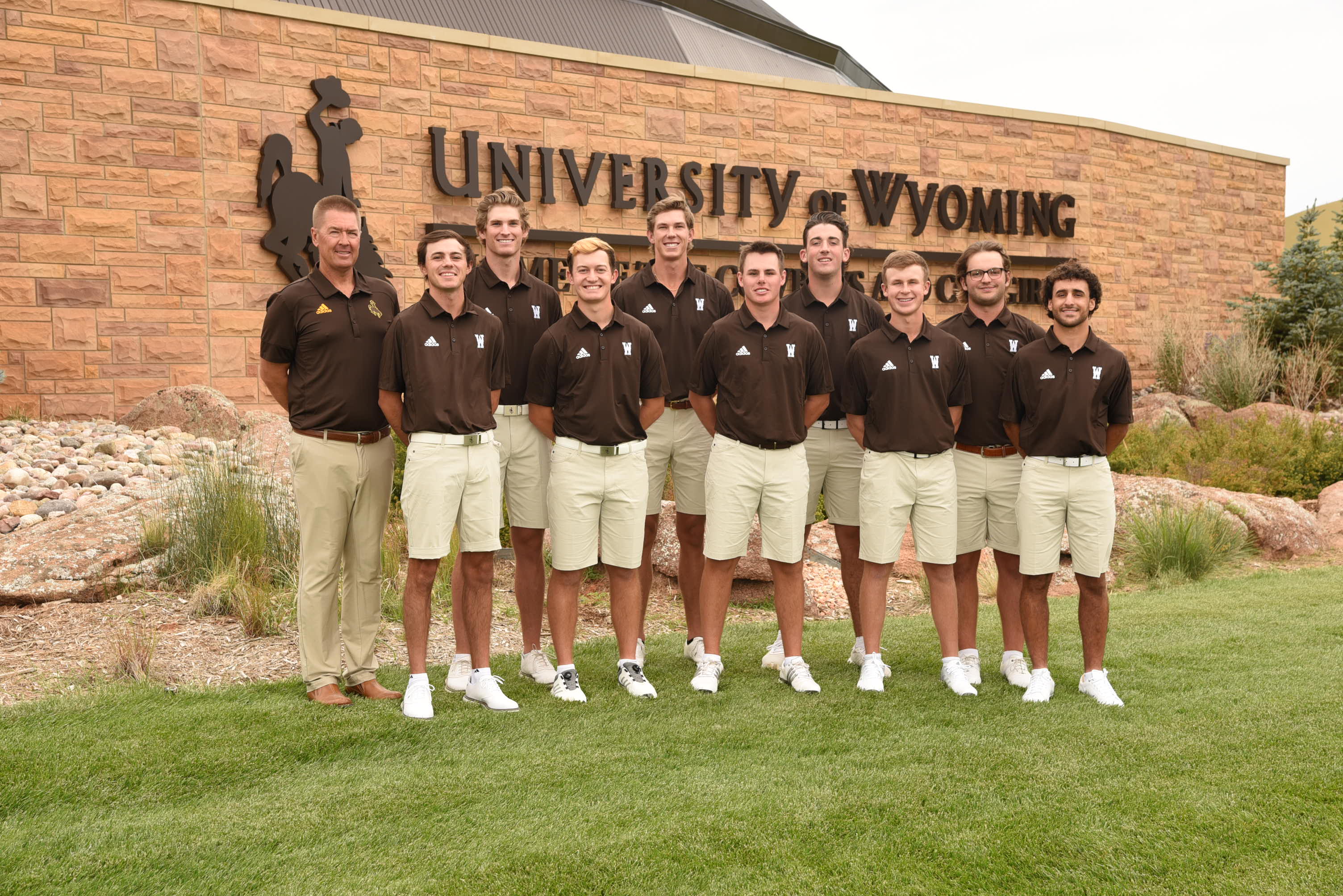 UW Golf tees off on season on Friday
