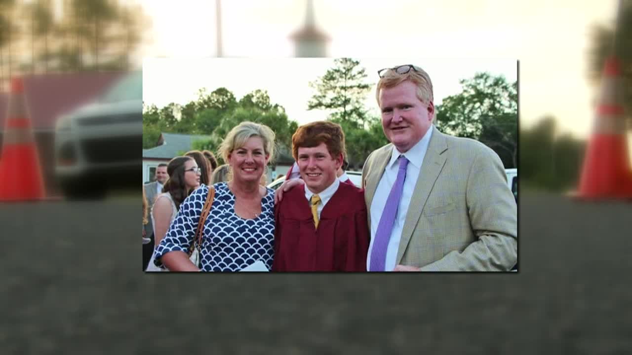 Law Firm Attorney Alex Murdaugh Whose Wife Son Were Killed Took Money