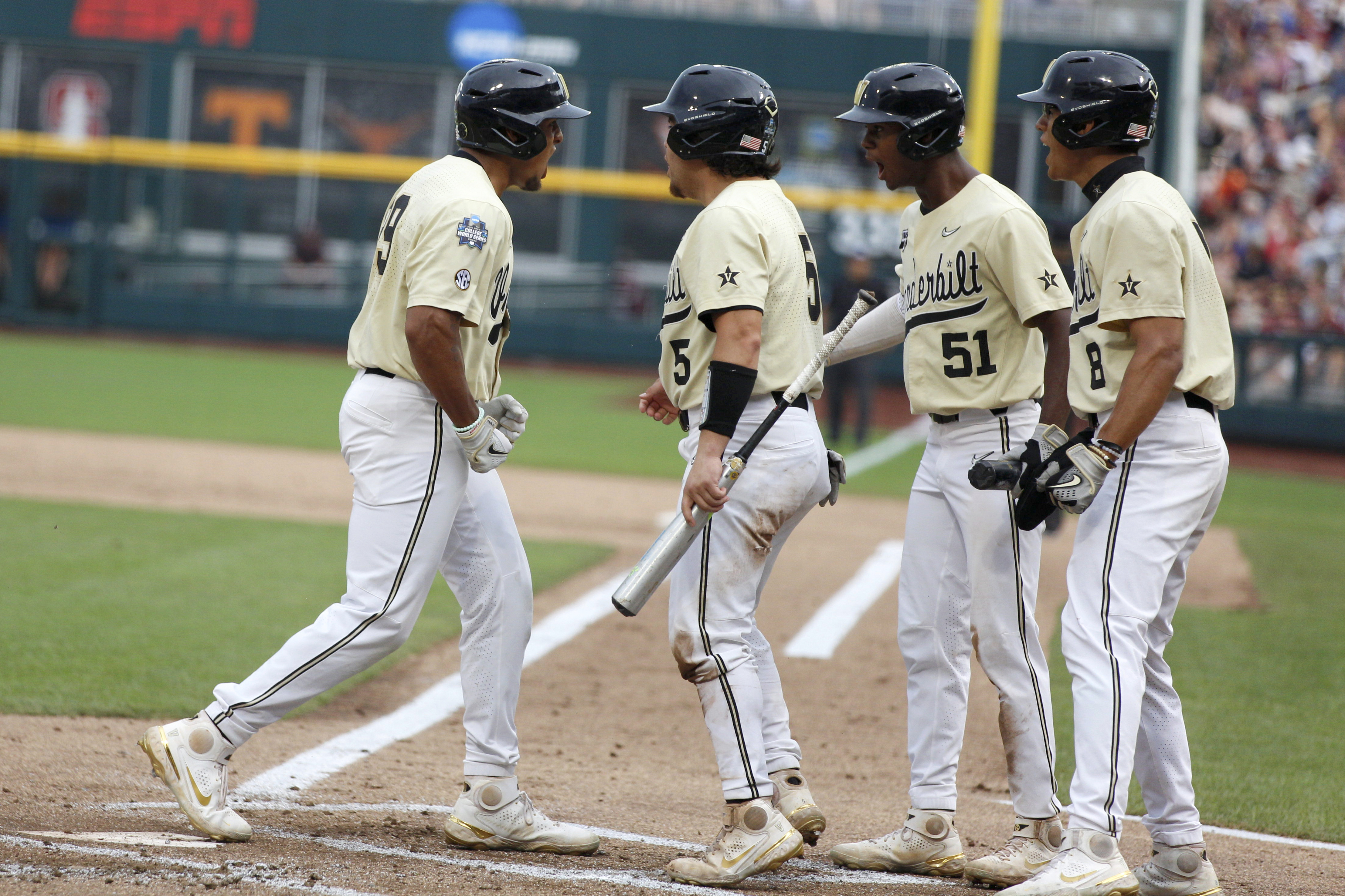 Mississippi State loses to Vanderbilt 8-2 in Game 1 of College World Series