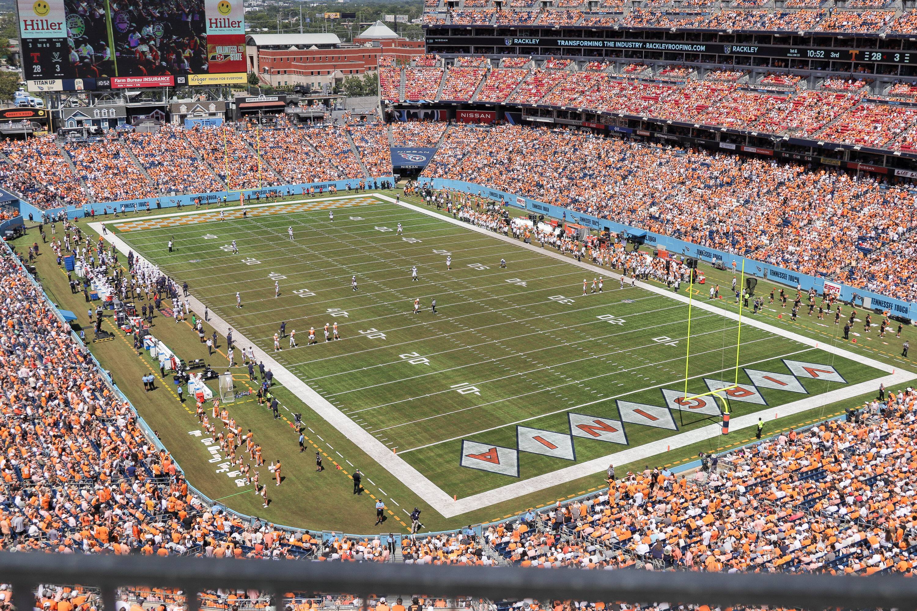 Vols kick off college football season against the Cavaliers at Nissan  Stadium 