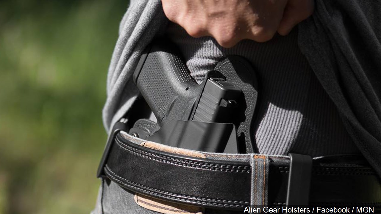 Se tilbage Søndag dome One La. lawmaker wants to allow folks to carry concealed firearm without  permit