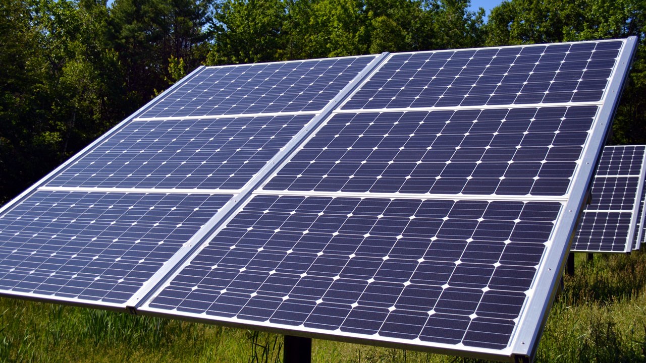 Fremont to open solar power farm