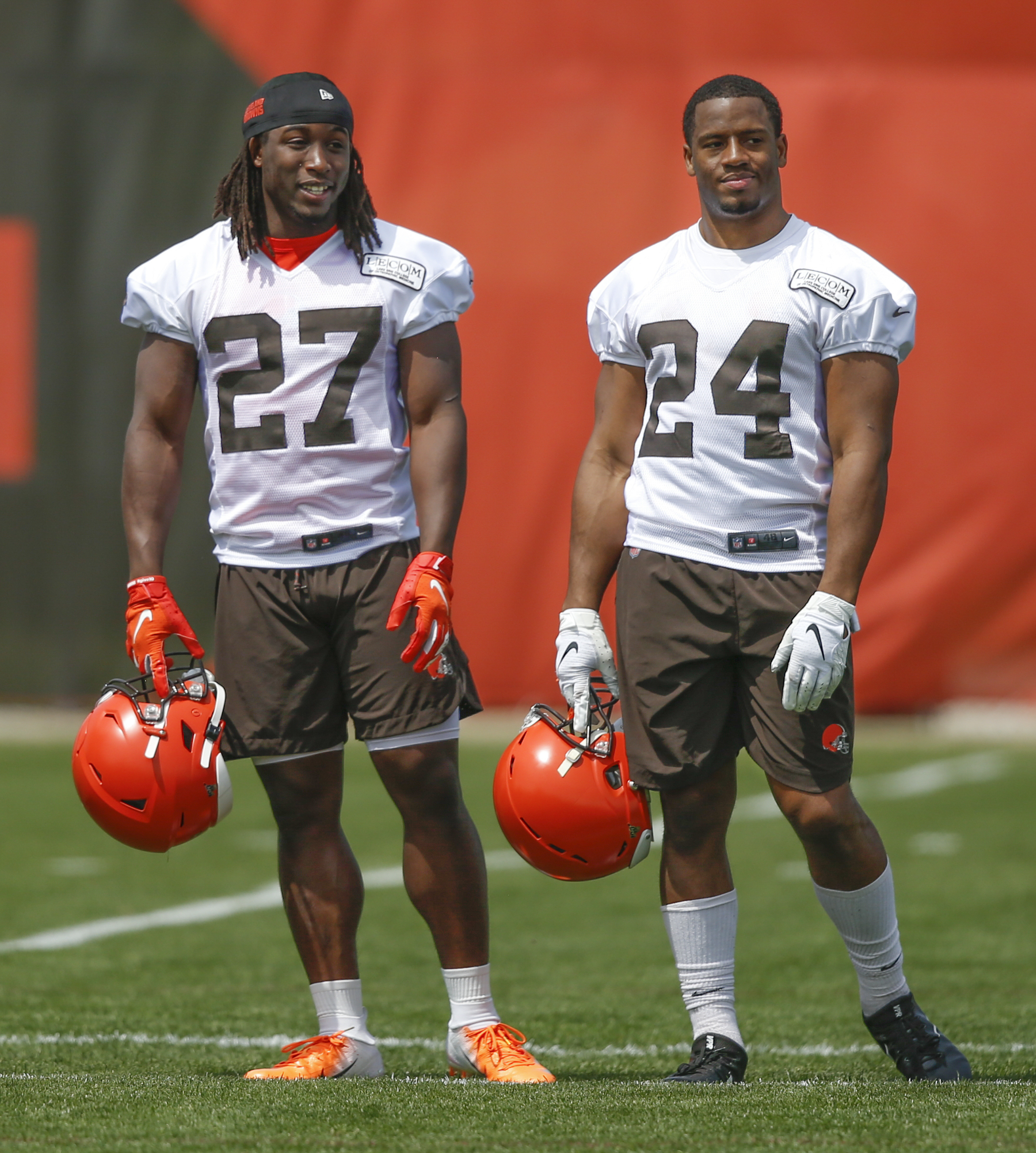 Official Nick chubb kareem hunt funny chunt duo cleveland browns