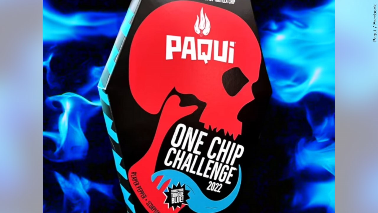 PAQUI ONE CHIP CHALLENGE 2022 TURNS YOUR TONGUE BLUE!