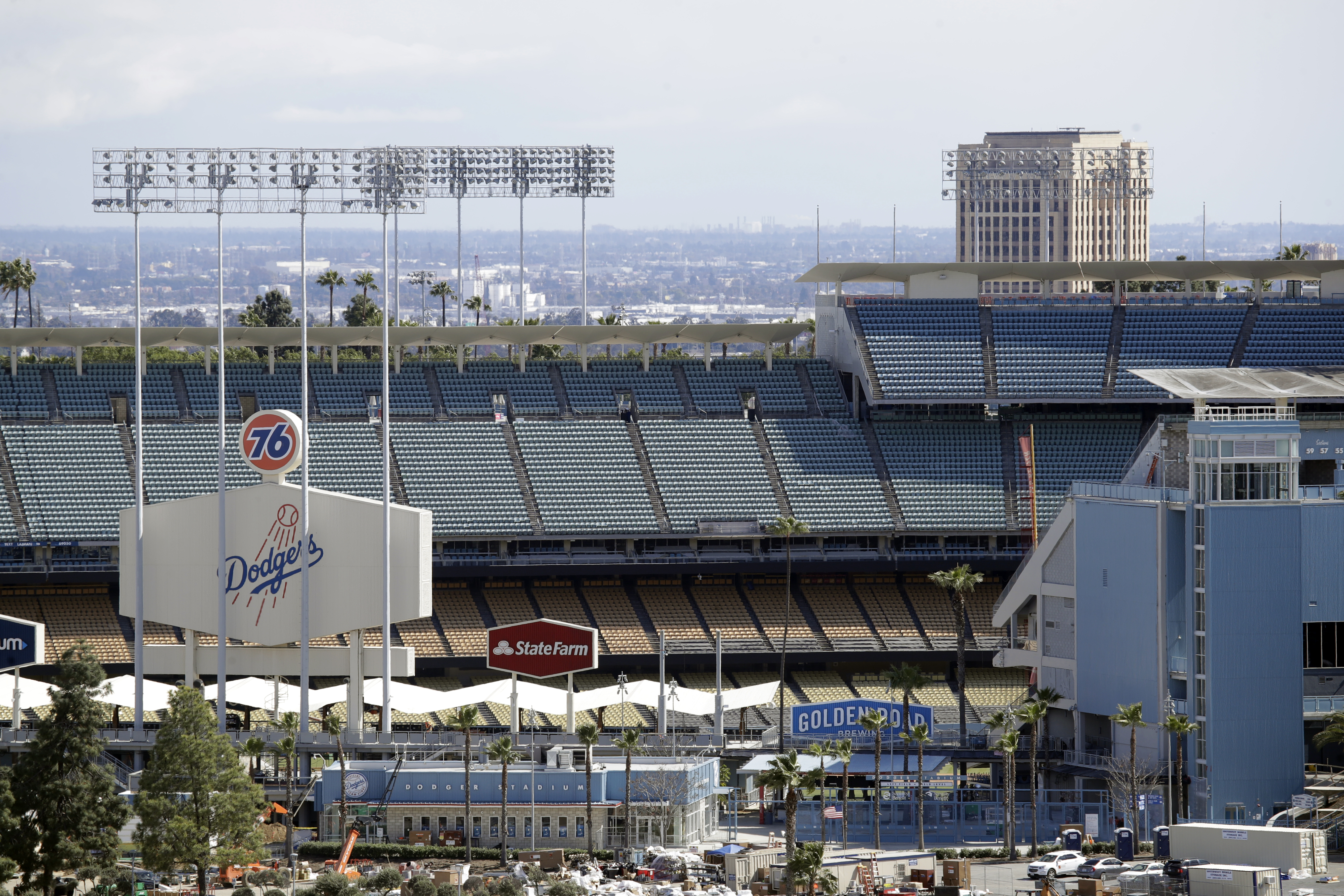 Dodger Stadium Flooded? That's News to the Los Angeles Dodgers