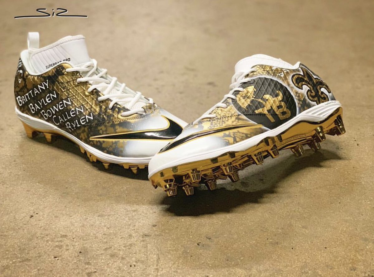 Lot Detail - Drew Brees Dual Autographed & Inscribed Nike Cleats
