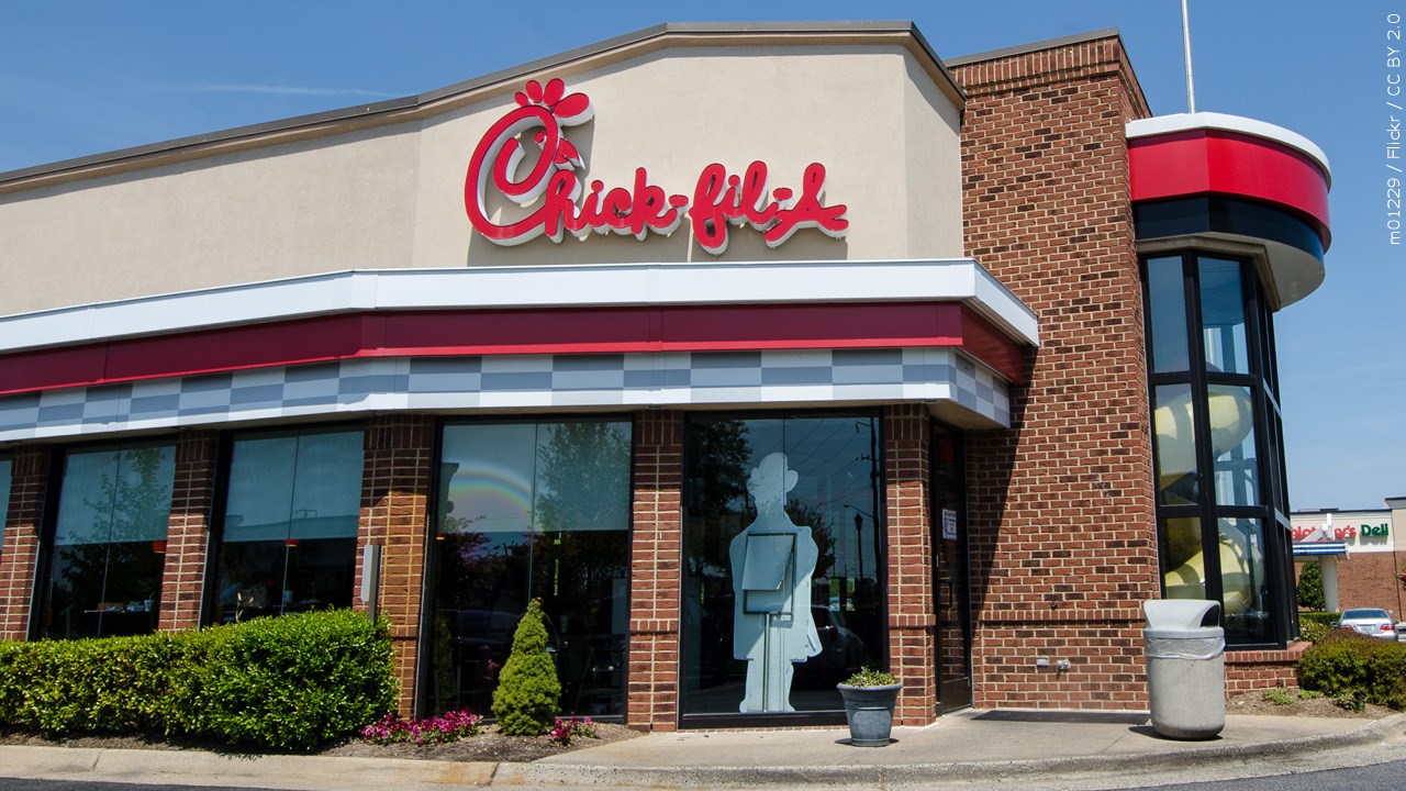 Mobile Thru: A drive-thru lane for mobile orders, Chick-fil-A