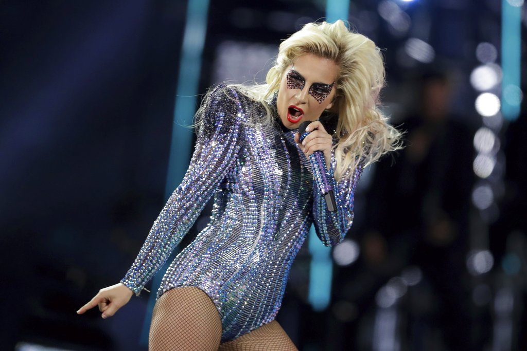 Super Bowl 2011: 25 Halftime Performances We're Dying To See At