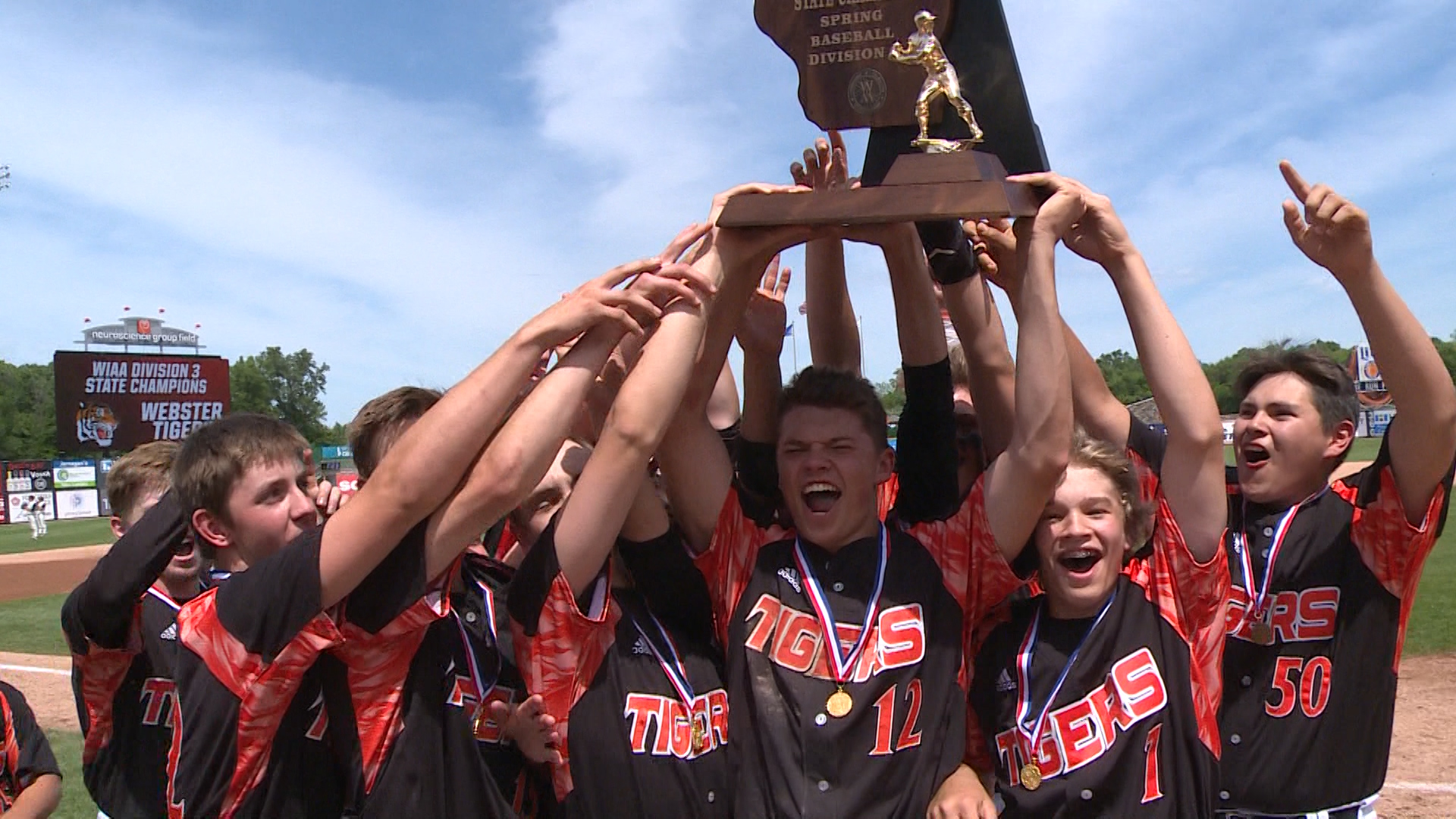 WIAA state baseball: Former major-leaguer Washburn wins title with