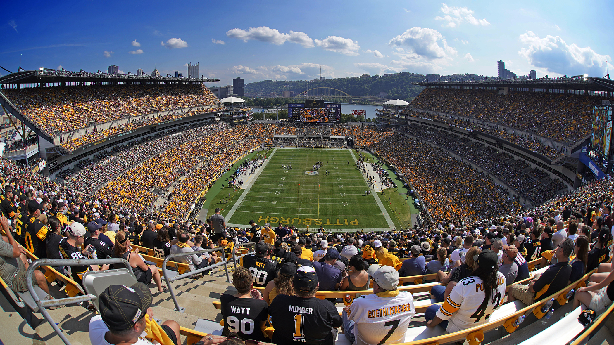 spectator-at-steelers-game-dies-after-fall-from-escalator