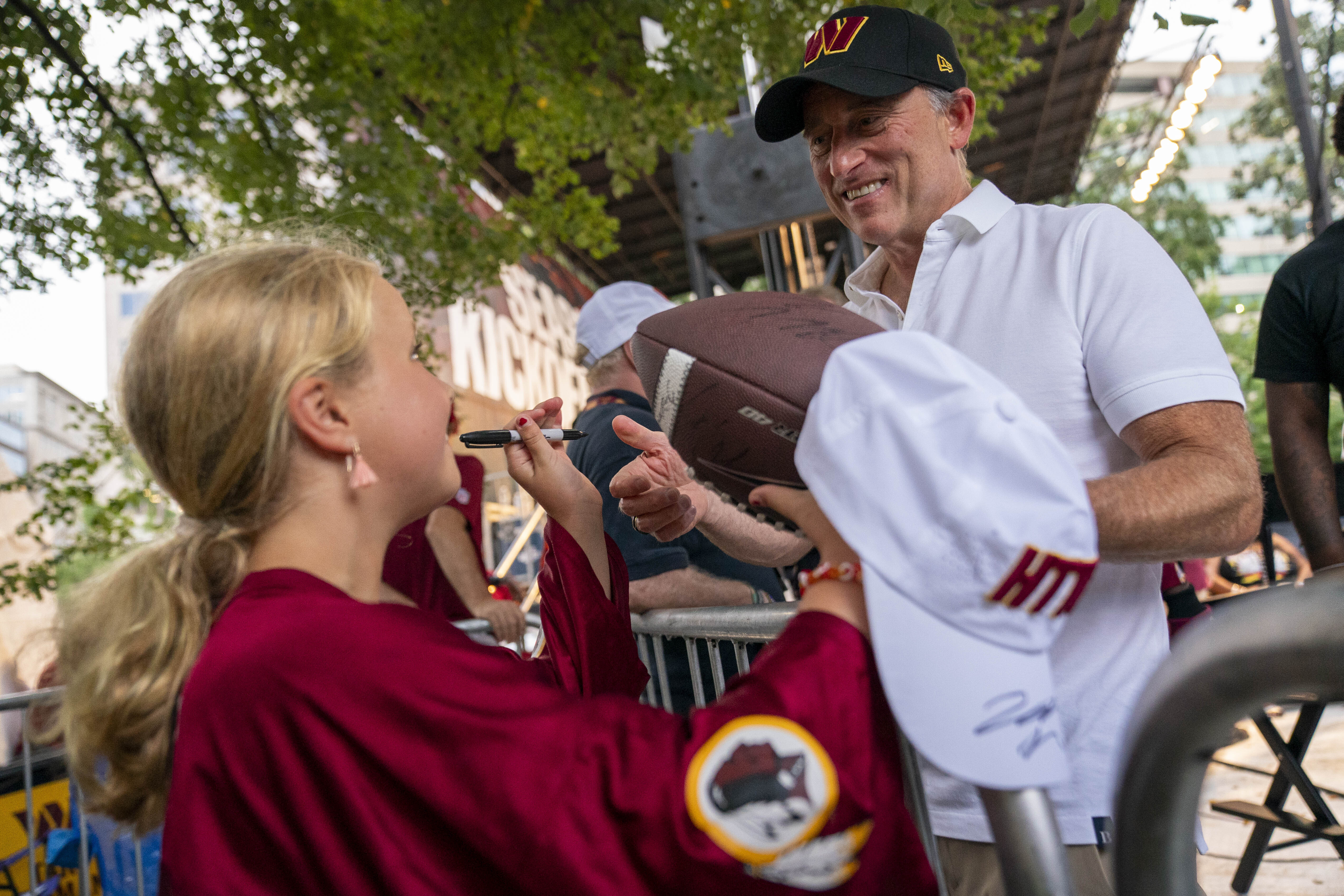 Fans return to Washington Commanders camp to celebrate the team's ownership  change