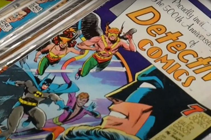 Entre los objetos, los tasadores encontraron comics de primera edición de Batman.