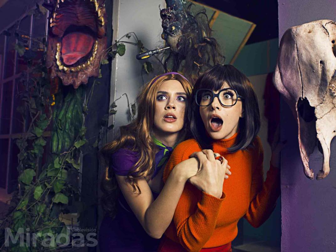 Fotos: La China Suárez y Delfina Chaves se convierten en Daphne y Velma de  Scooby Doo