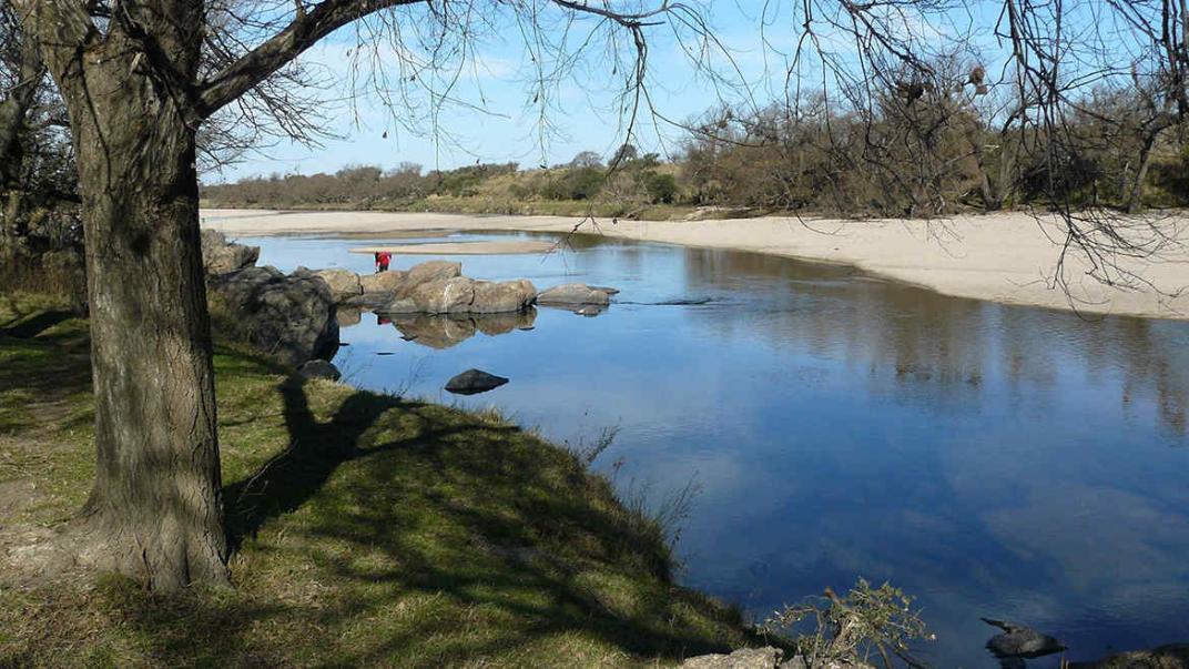 Villa Quillinzo se posiciona como refugio natural para quienes buscan descanso en las sierras cordobesas