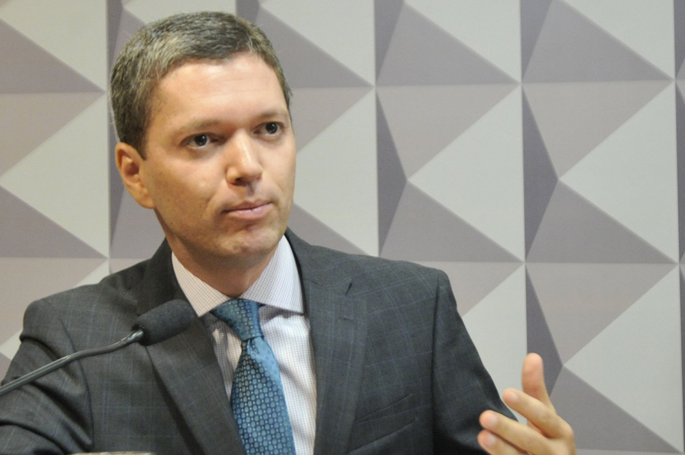 El hoy exministro de Transparencia, Fabiano Silveira, durante una audiencia pública en el Senado, en Brasilia, el 22 de octubre del 2015 antes de ocupar el puesto en el gobierno. | AFP