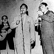 Ricardo Mora , segundo de izquierda a derecha, fue gran amigo de Jaramillo. El ecuatoriano cantÚ varias de sus canciones, como Noche inolvidable. | (FOTO: CORTESíA DR. ÁVILA /PARA LA NACIóN).