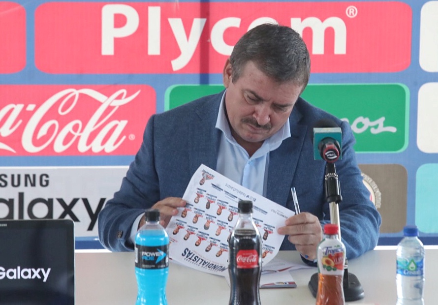 Óscar Ramírez entregó este lunes la lista de los 23 convocados al Mundial de Rusia 2018. Fotografía: John Durán