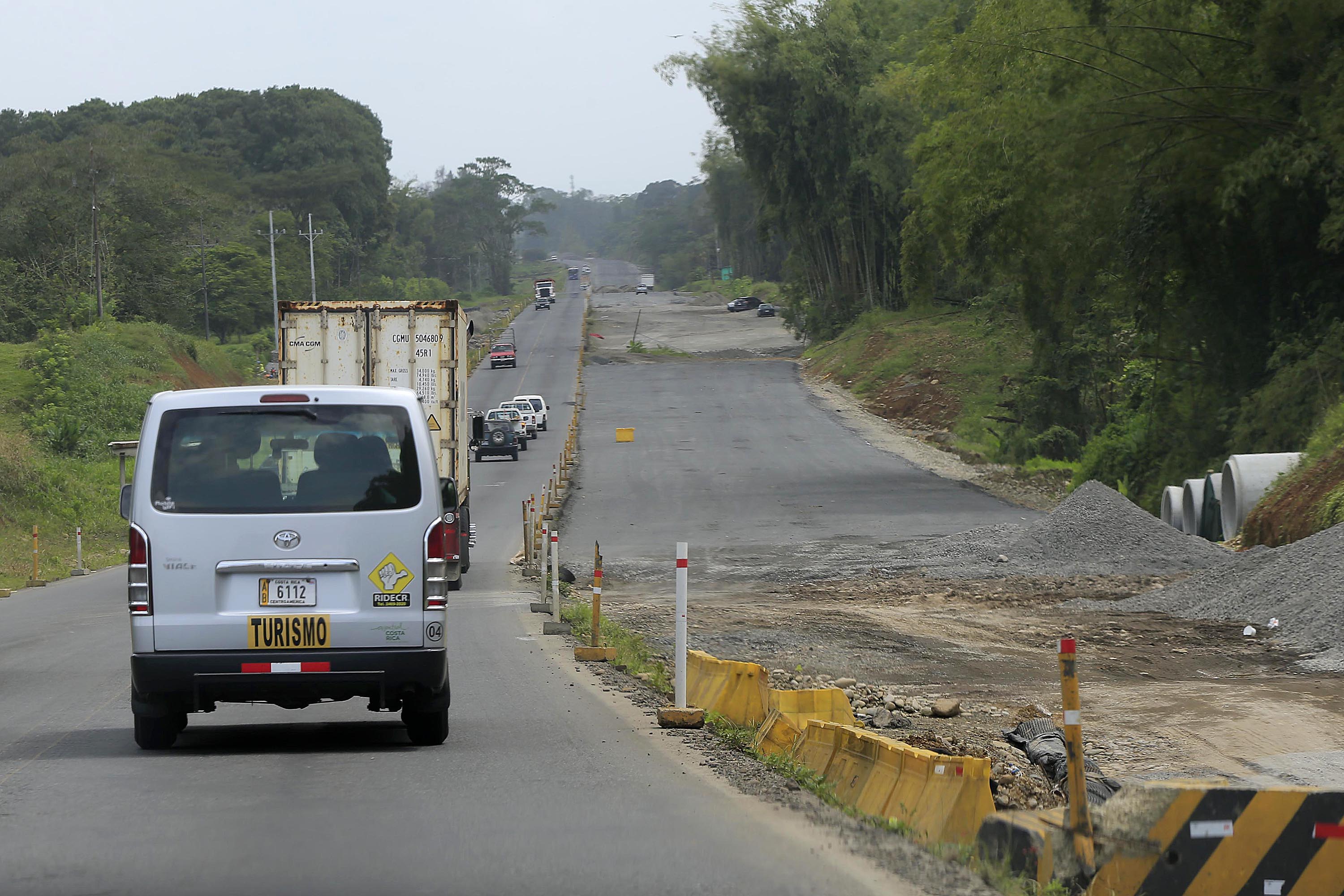 05/02/2020 Ruta 32. Avances en los trabajos de ampliación de la carretera. Foto: Rafael Pacheco