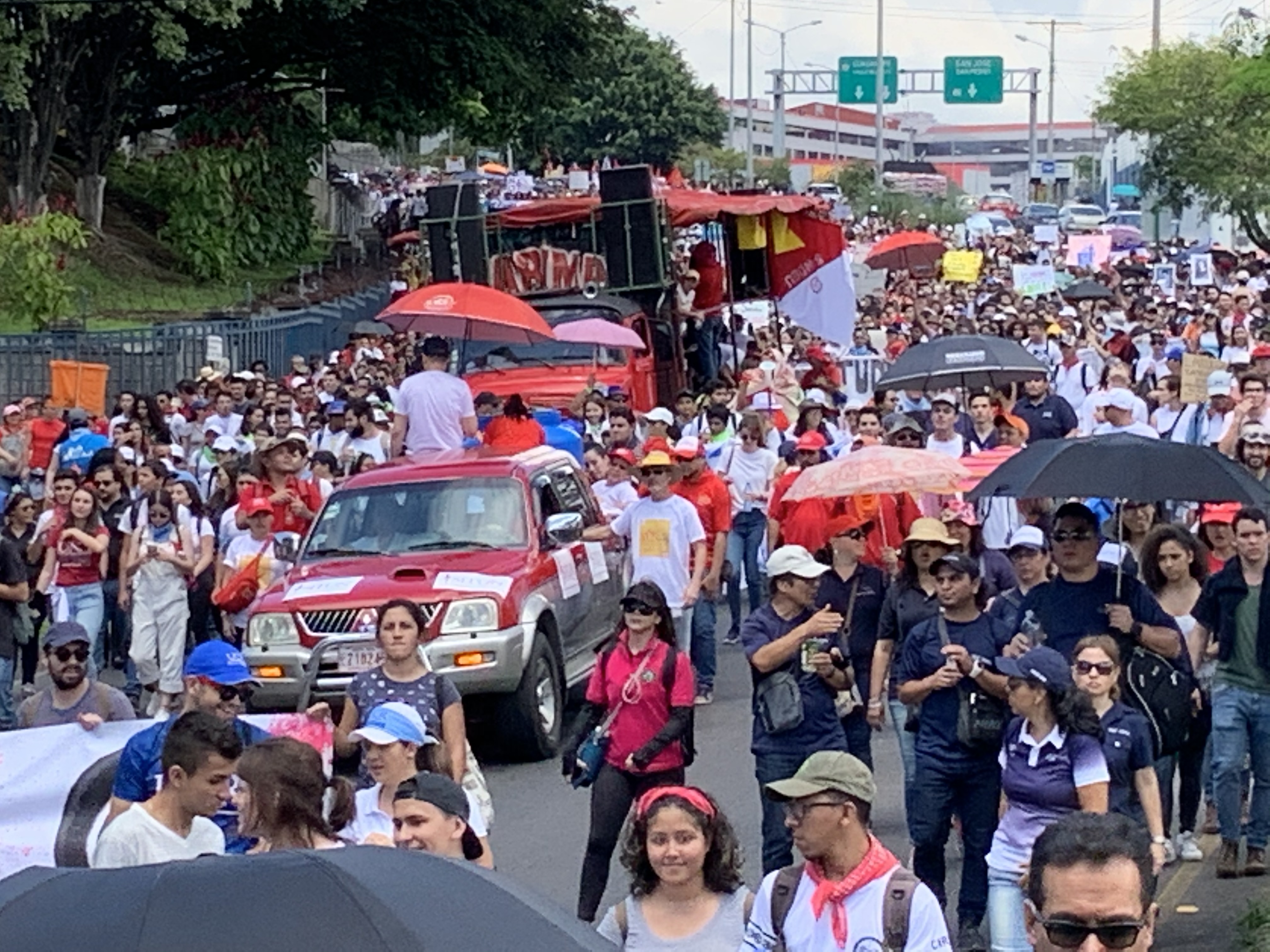 Marcha Fees Foto Jorge Castillo
