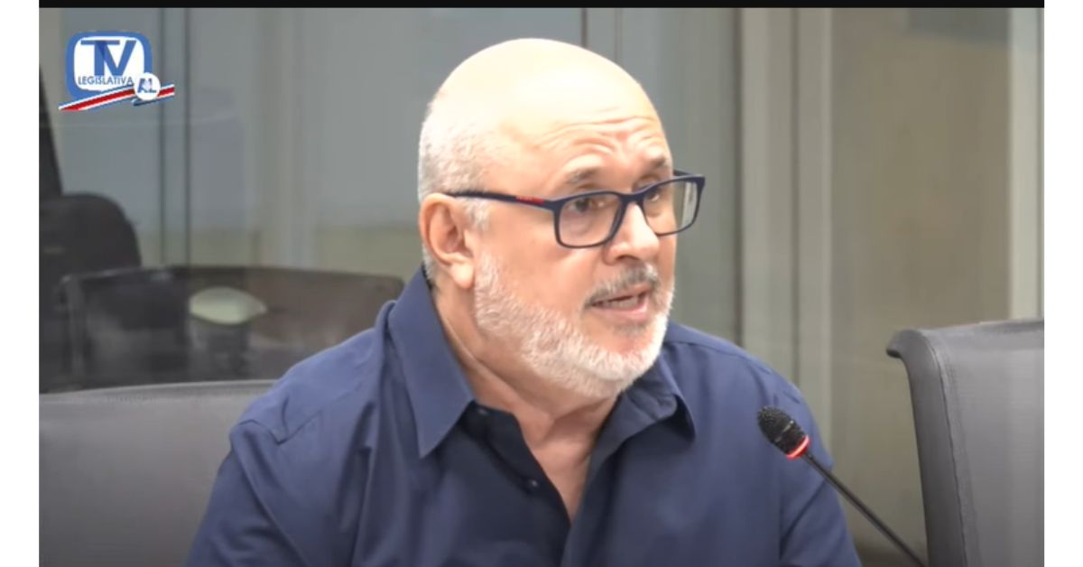 Marco Blanco, gerente de agencia La Tres, dijo que se negó a participar en la producción del video del "salto al vacío", pues su empresa solo realiza campañas de comunicación "positivas".