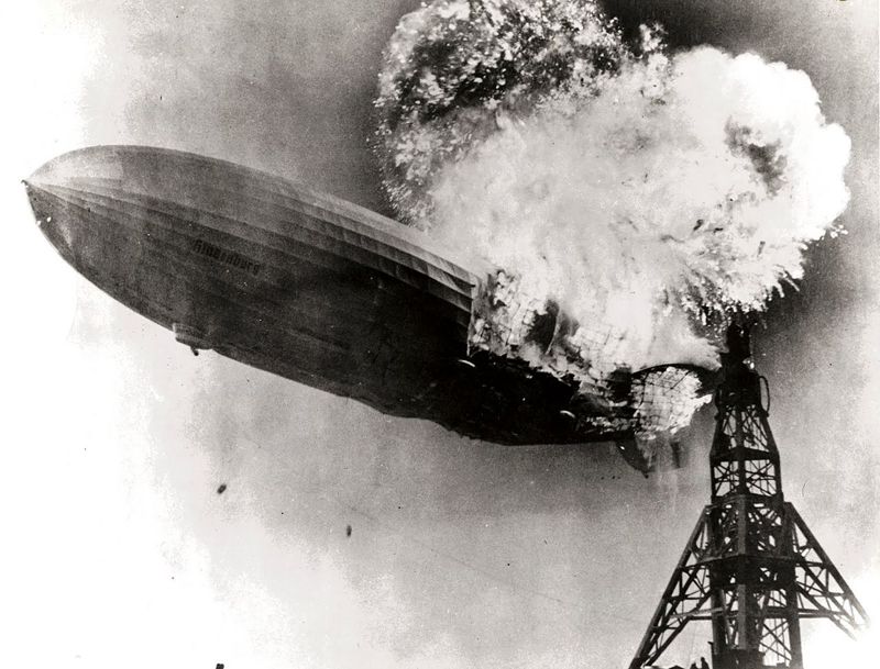 La tragedia del Hindenburg sucedió el 6 de mayo de 1937. En solo 34 segundos ardió el millón y medio metros cúbicos de hidrógeno.