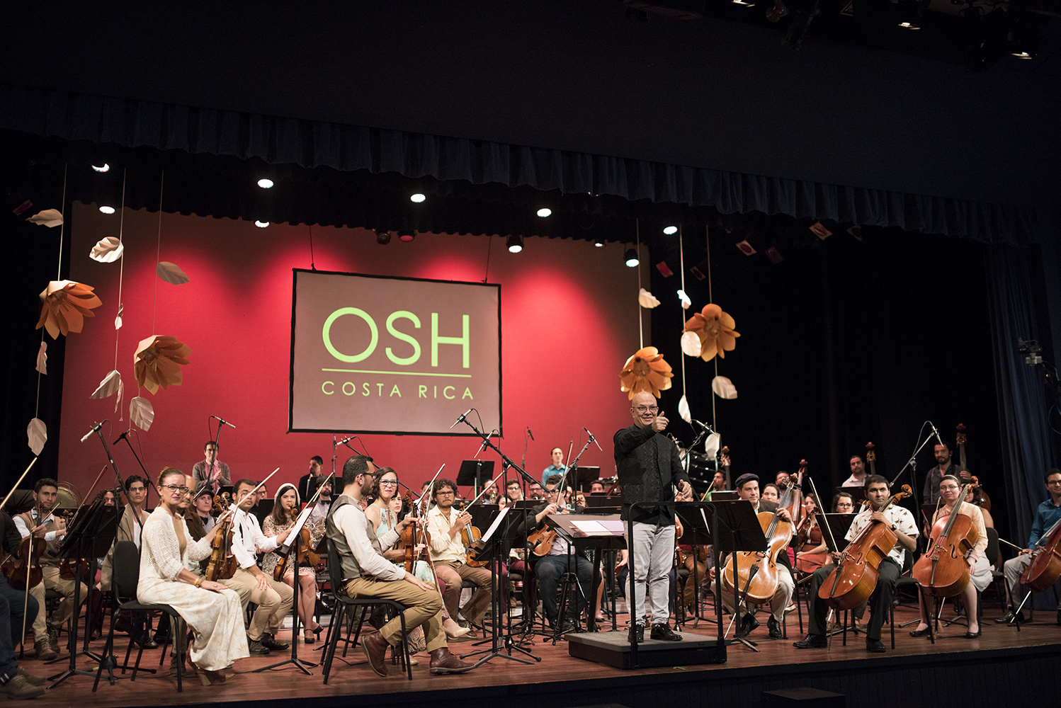 Fotos: OSH/Eddie Mora
Orquesta Sinfónica de Heredia (OSH), dirigida por el maestro Eddie Mora, iniciará su temporada de conciertos 2018 que lleva como nombre Latitudes Sonoras, con la realización de su II Festival Internacional OSH.