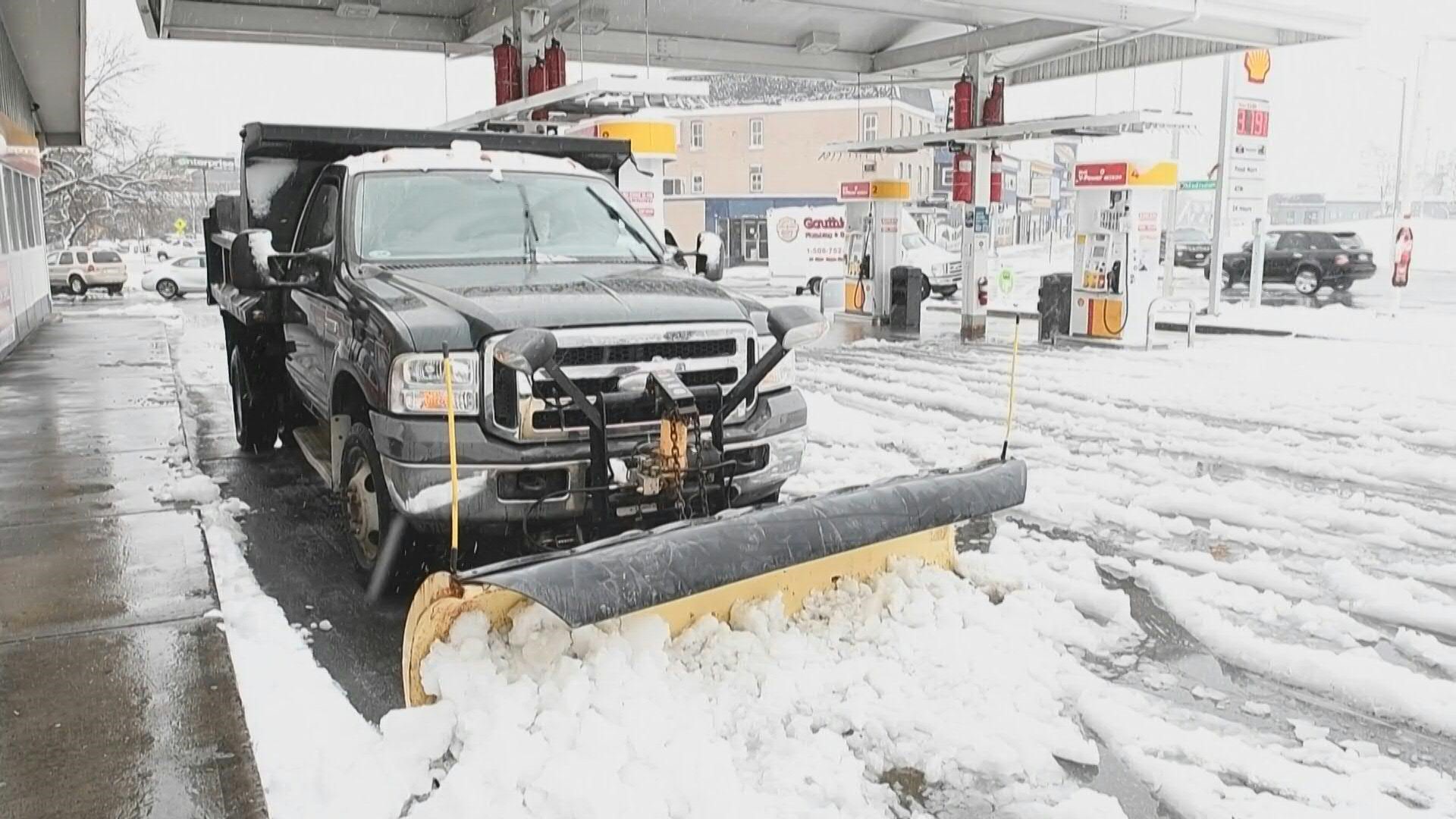 Clima extremo azota costas de Estados Unidos