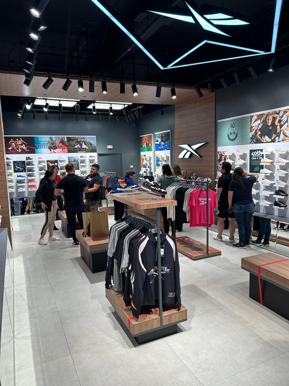 tiendas reebok reebok en capital federal