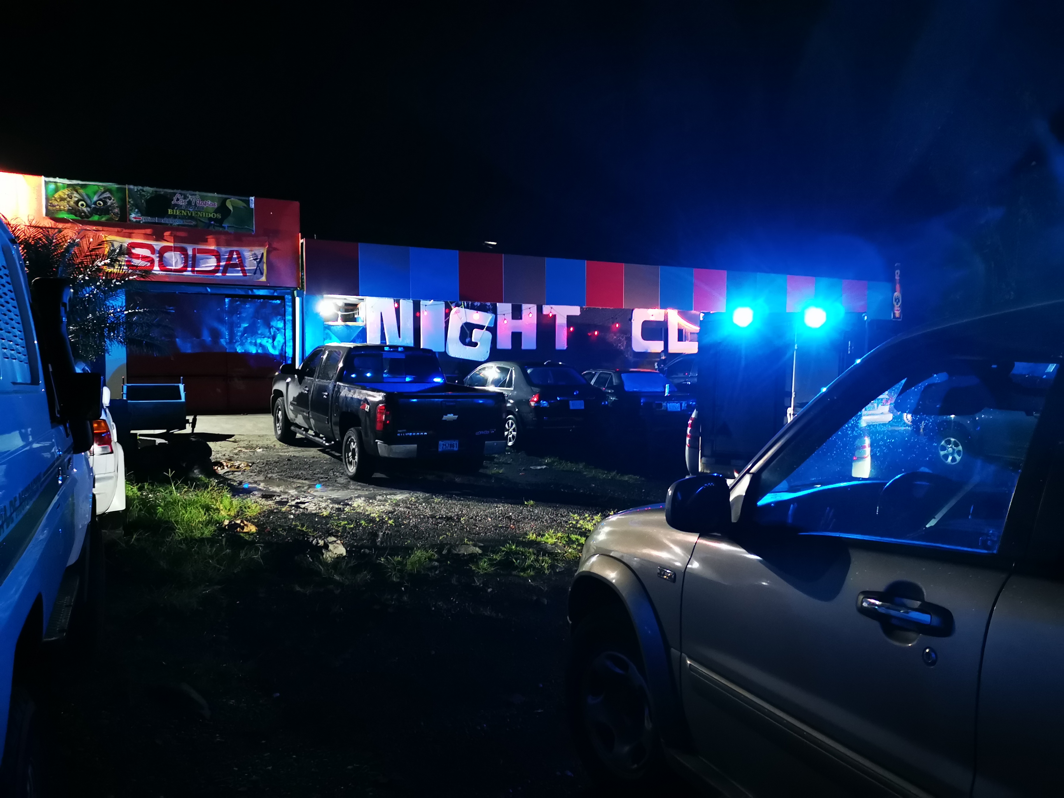 Tres sujetos fueron detenidos luego de un allanamiento en un club nocturno. Foto: Reiner Montero, corresponsal GN