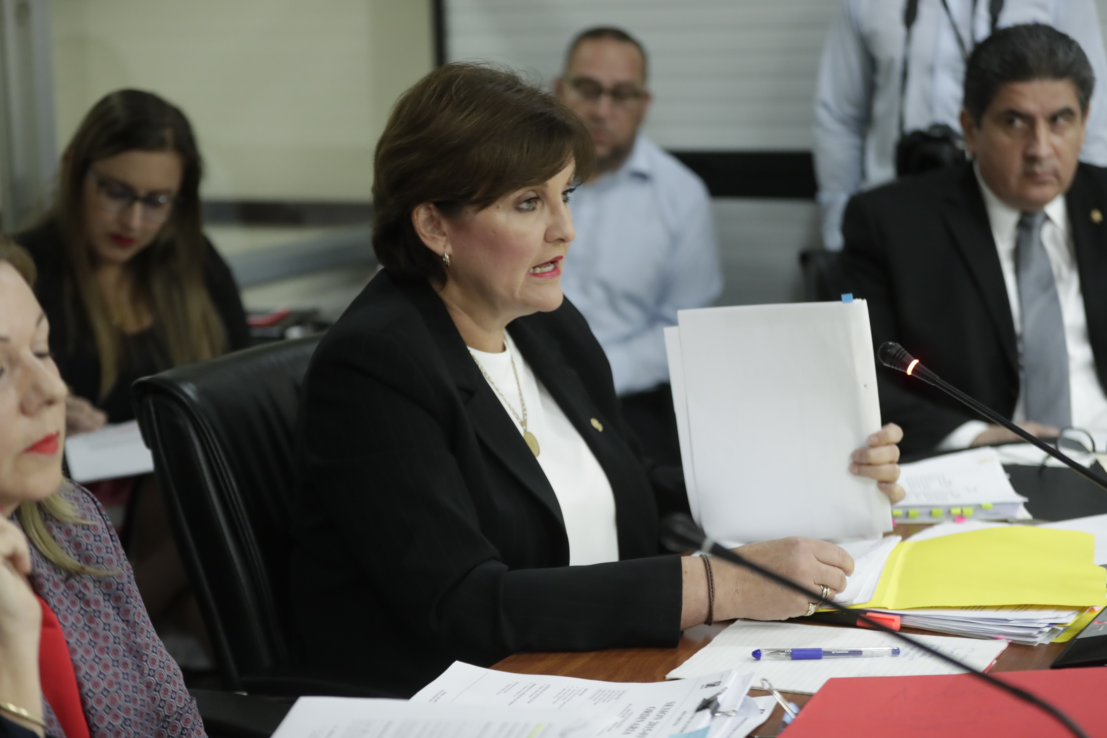 07/11/2019, San José, Asamblea Legislativa, comisión de ingreso y gasto público, careo entre la ex presidenta del PANI Ana Teresa Leon y la actual presidenta del PANI Patricia Vega acerca del plan estratégico de la institución en la anterior administración. Fotografía José Cordero