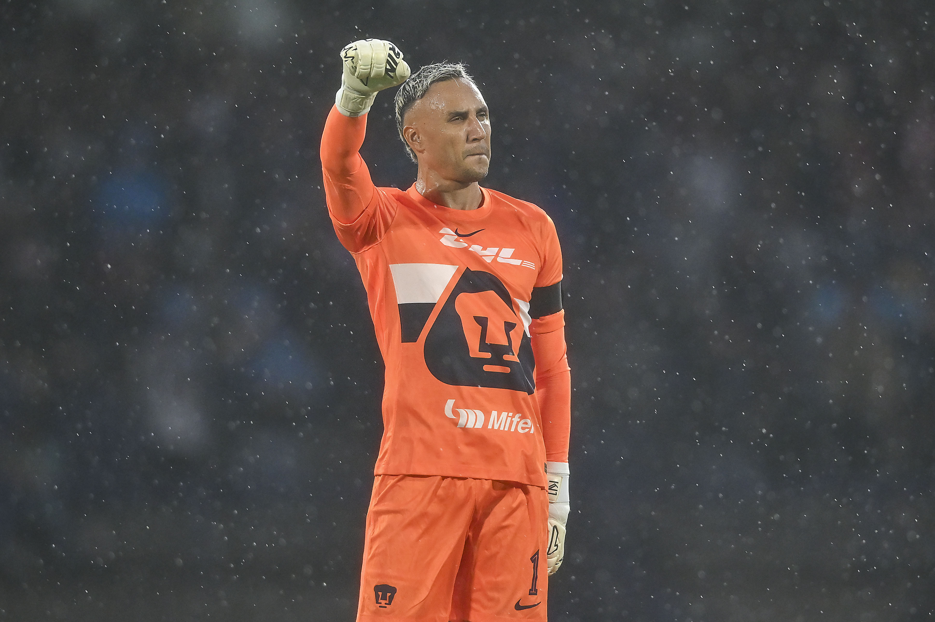 Keylor Navas tuvo su primer partido como titular en el estadio de Ciudad Universitaria, casa de Pumas.