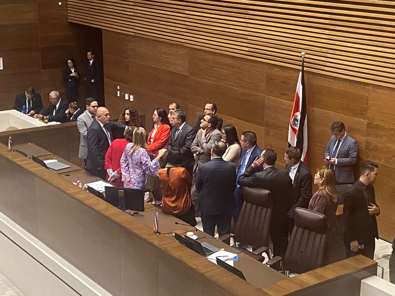 Discusión previa a la votación del primer debate del proyecto para sacar a Costa Rica de la lista gris.