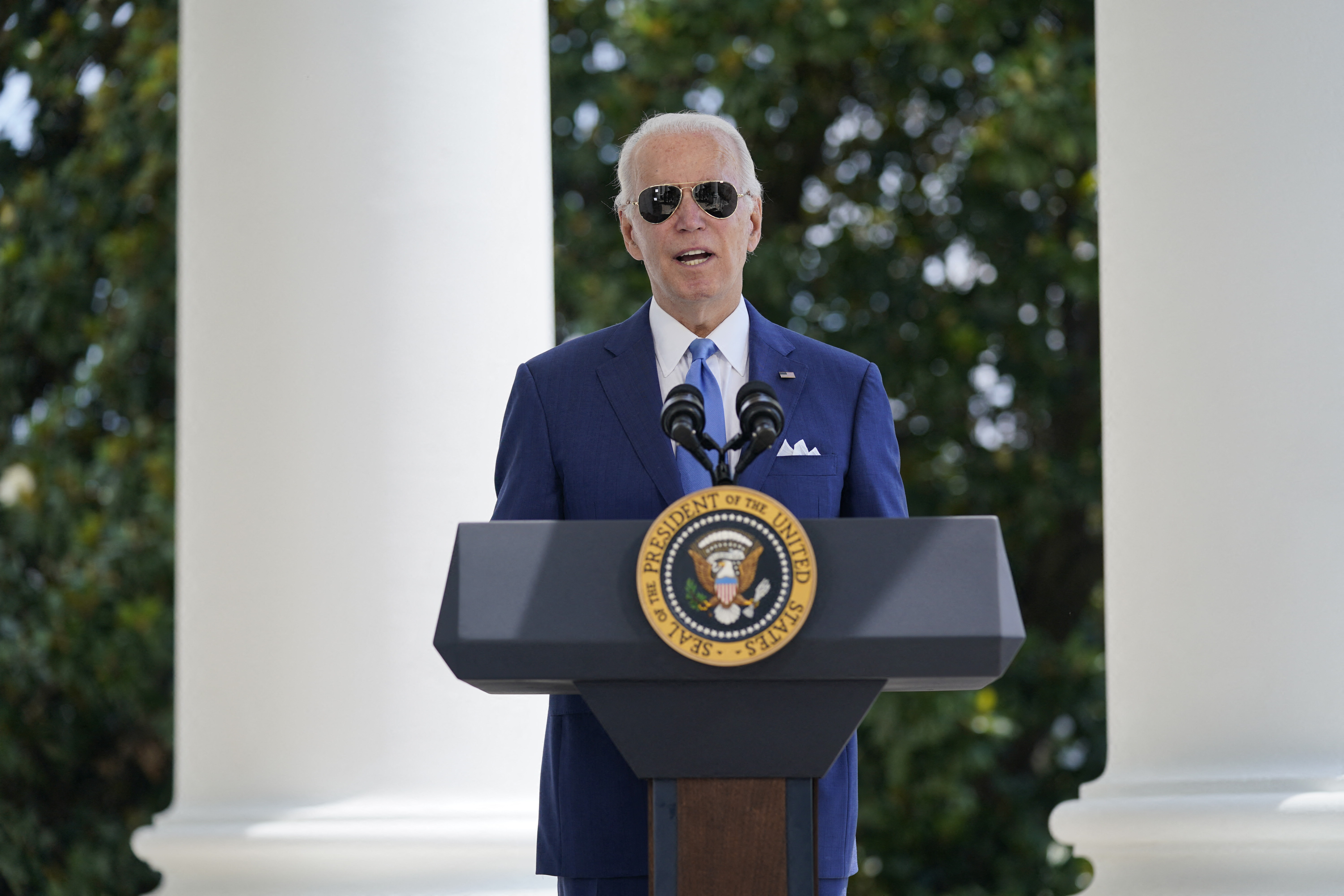 WASHINGTON, DC - AUGUST 05: U.S. President Joe Biden speaks before signing two bills aimed at combating fraud in the COVID-19 small business relief programs at the White House on August 5, 2022 in Washington, DC. Biden signed into law two bipartisan measures to take action against those who commit fraud in abuse of COVID-19 small-business relief programs. Evan Vucci - Pool/Getty Images/AFP (Photo by POOL / GETTY IMAGES NORTH AMERICA / Getty Images via AFP)