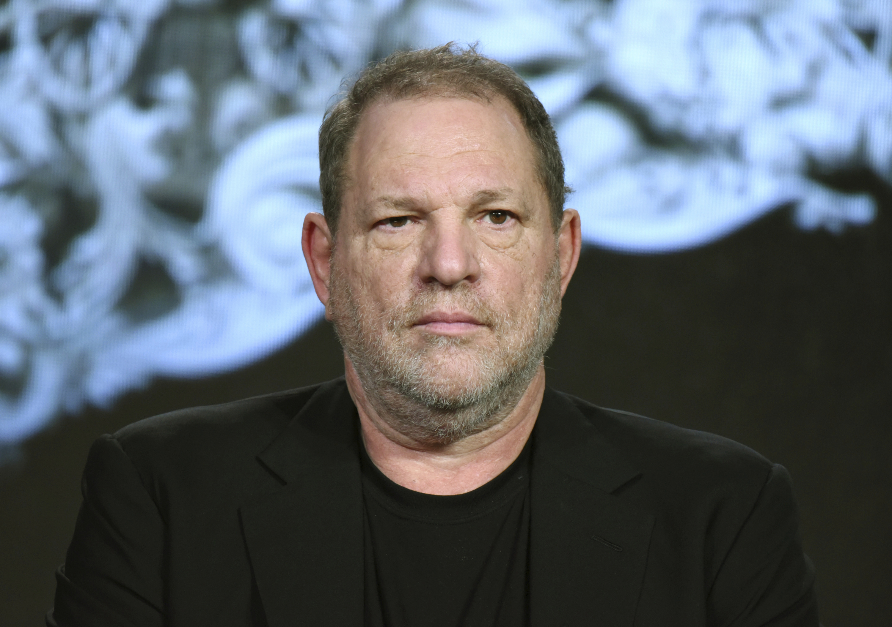 Harvey Weinstein fue despedido de The Weinstein Company tan solo tres días de que se revelaran distintas acusaciones en su contra por abuso sexual.
