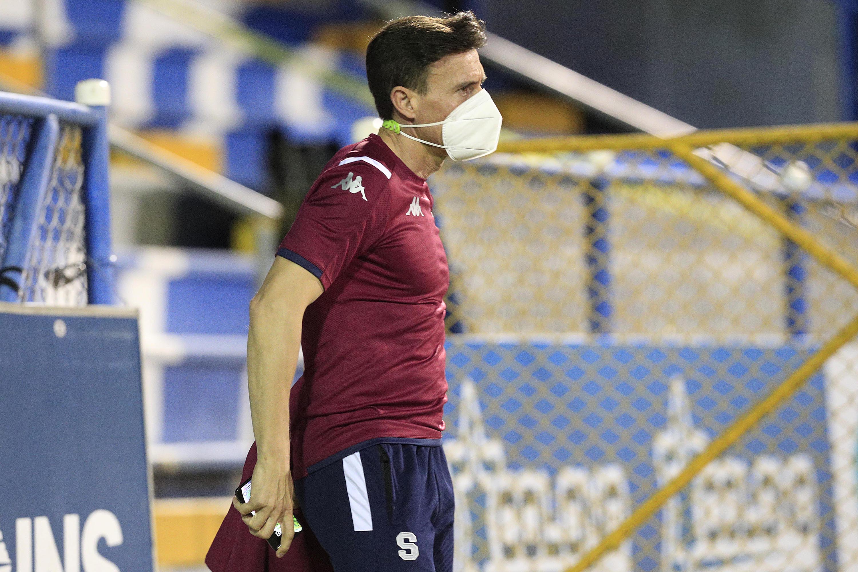 30/07/2021 Estadio Municipal de Pérez Zeledón. El Municipal Pérez Zeledón, recibió al Deportivo Saprissa, en la Jornada 2 de la Copa Promérica, Torneo de Apertura 2021. Angel Catalina, gerente deportivo de Saprissa. Foto: Rafael Pacheco Granados