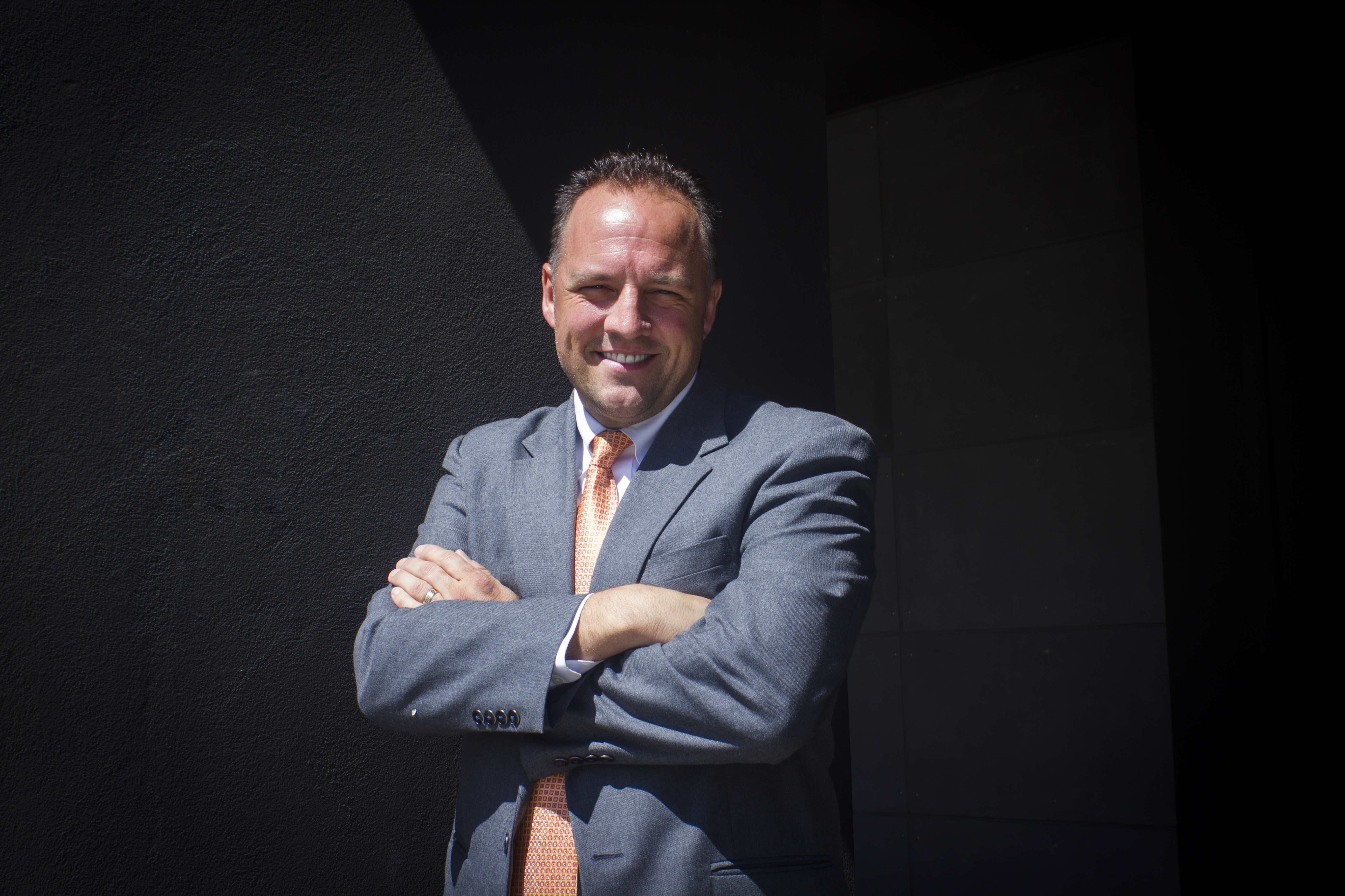 David Patey es el propietario y gestor de Zota Card.