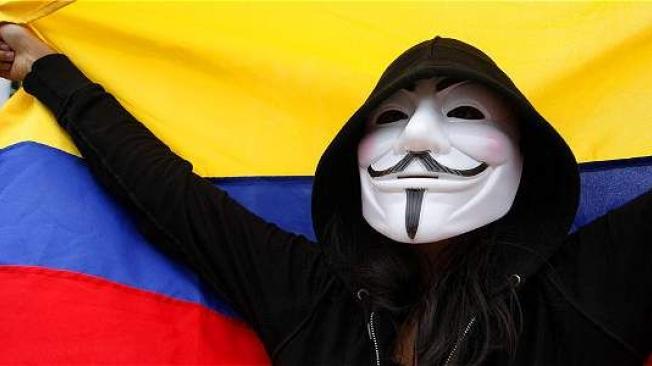 El grupo de hackers también compartió una lista con 168 cuentas distintas de integrantes de las Fuerzas Armadas. Foto: Diario El Tiempo/Colombia