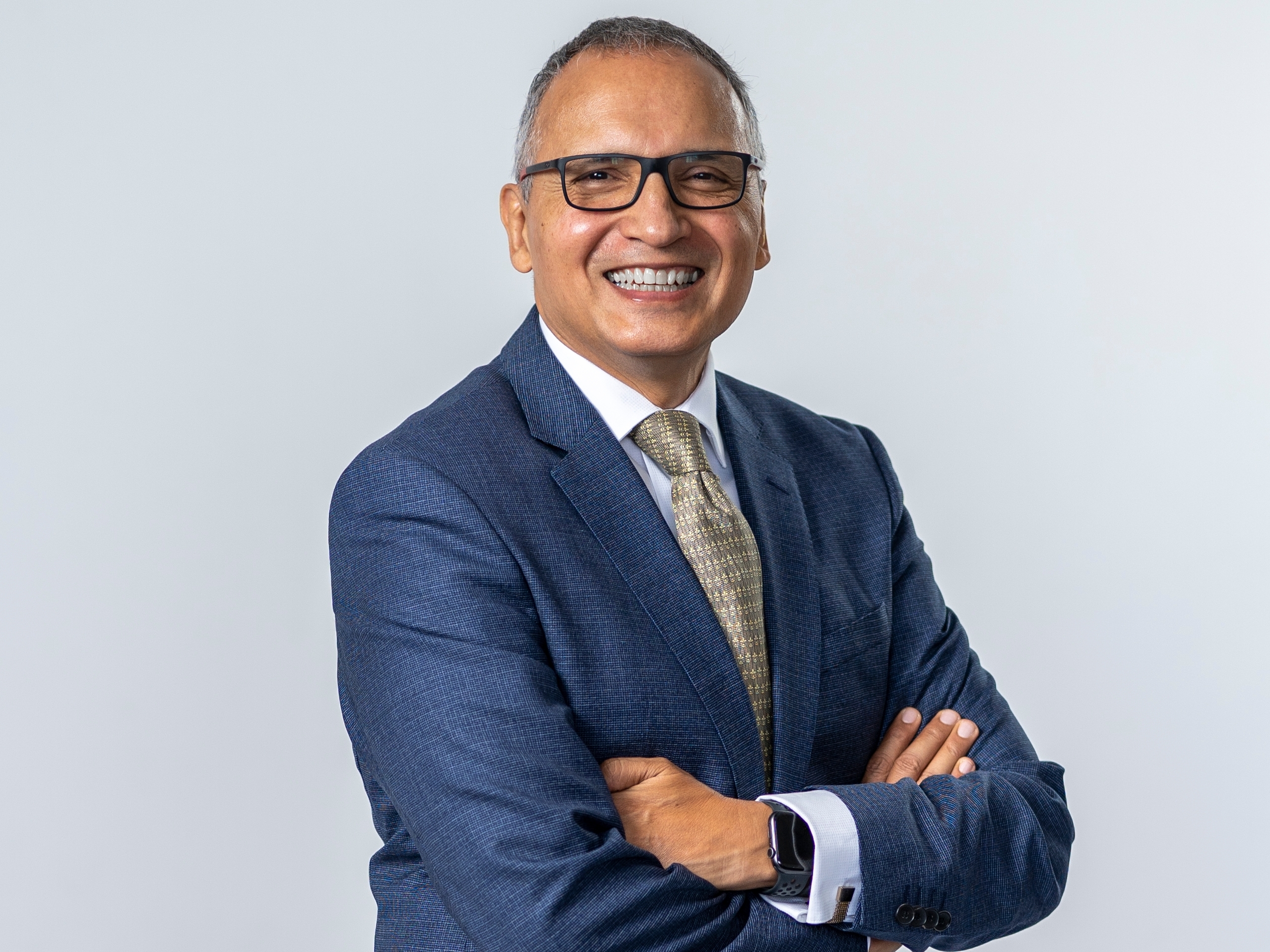 José Raúl González, director general de Cementos Progreso.