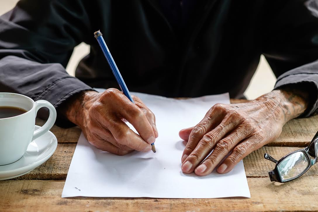 Foto para la nota del programa de capacitación de adultos mayores del TEC.