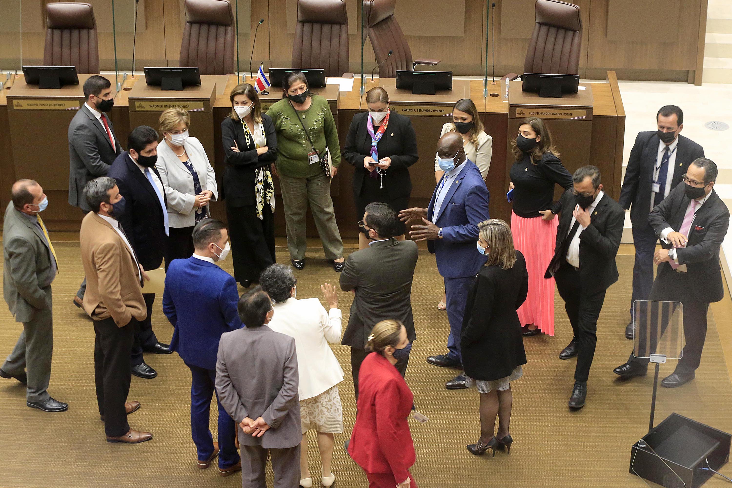 20/01/2021 Asamblea Legislativa. La ministra de Educación, Giselle Cruz, comparece ante los diputados en el Plenario Legislativo. La ministra no pudo terminar de su comparecencia porque se rompió el quórum. Foto: Rafael Pacheco