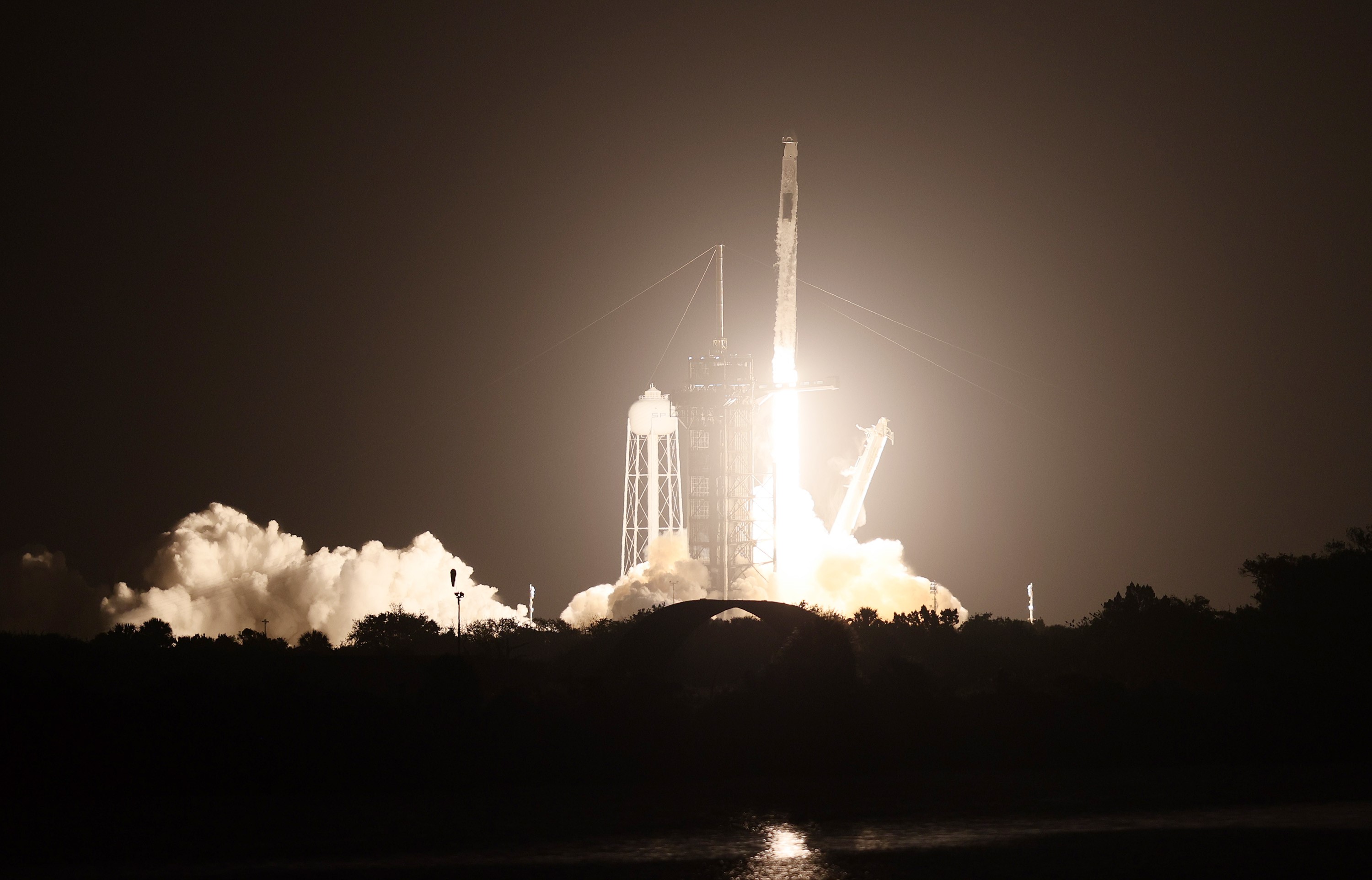 CAPE CANAVERAL, FLORIDA - APRIL 23: SpaceX Falcon 9 rocket lifts off from launch pad 39A at the Kennedy Space Center on April 23, 2021 in Cape Canaveral, Florida. SpaceX launched the Falcon 9 rocket with an international crew of four astronauts in a Crew Dragon capsule to the International Space Station. Joe Raedle/Getty Images/AFP
== FOR NEWSPAPERS, INTERNET, TELCOS & TELEVISION USE ONLY ==
