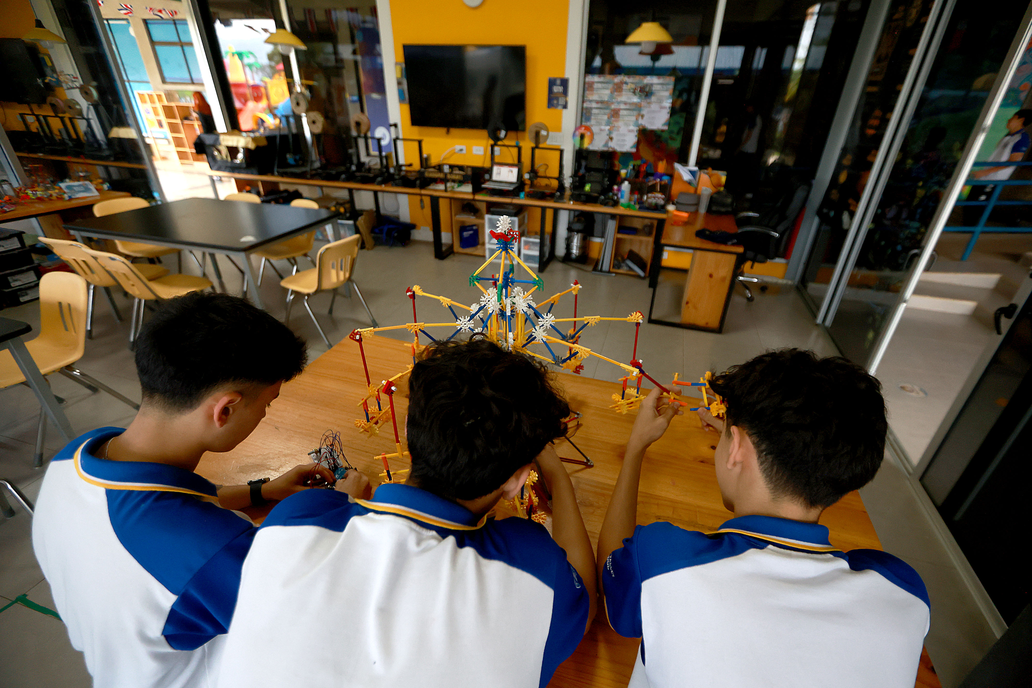 Estos son los 50 colegios privados con mejor promedio en examen de admisión de la UCR: vea sus mensualidades para 2026