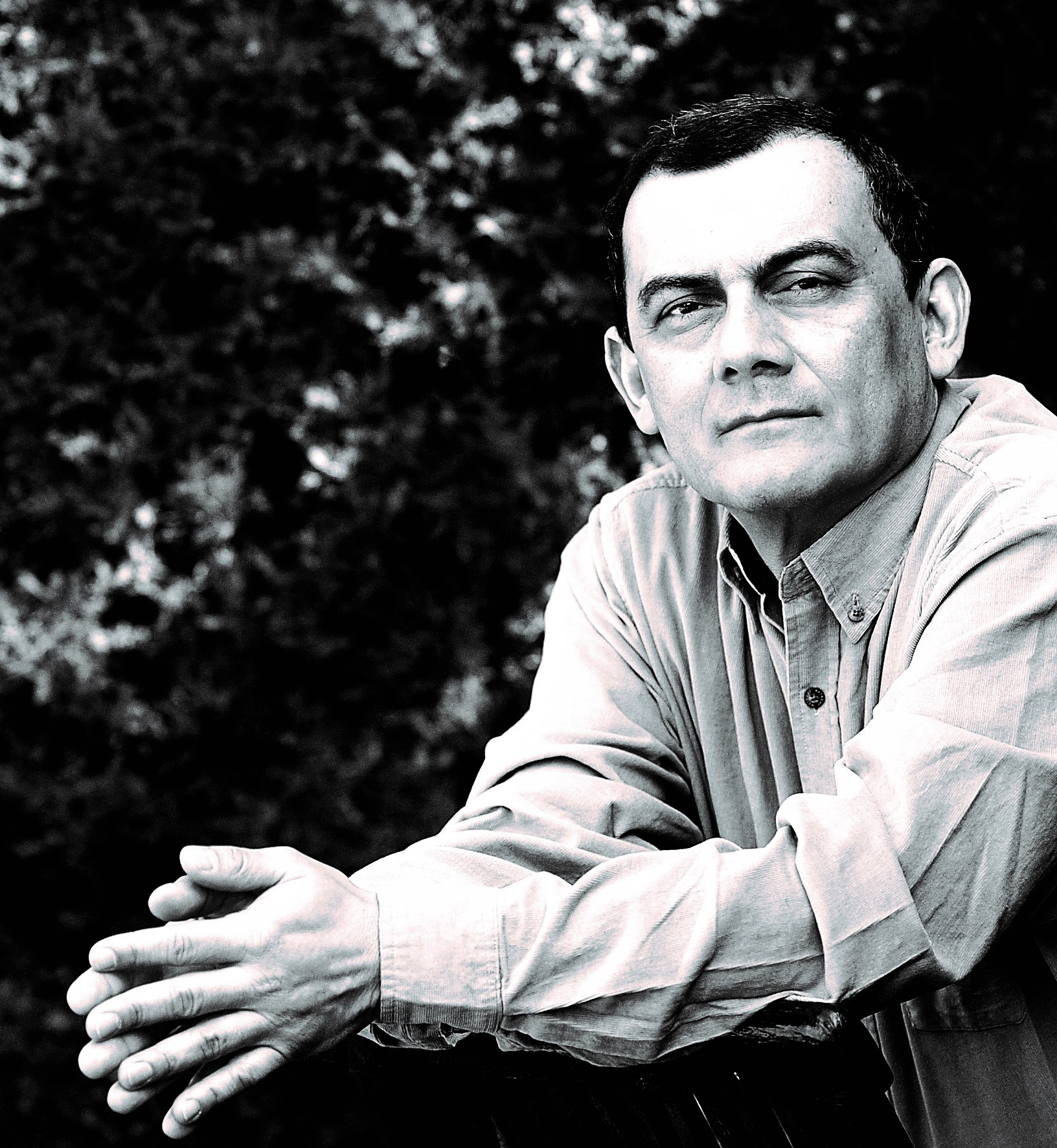 A Horacio Castellanos Moya lo atrae la nueva generación de narradores jóvenes en la literatura de Centroamérica.