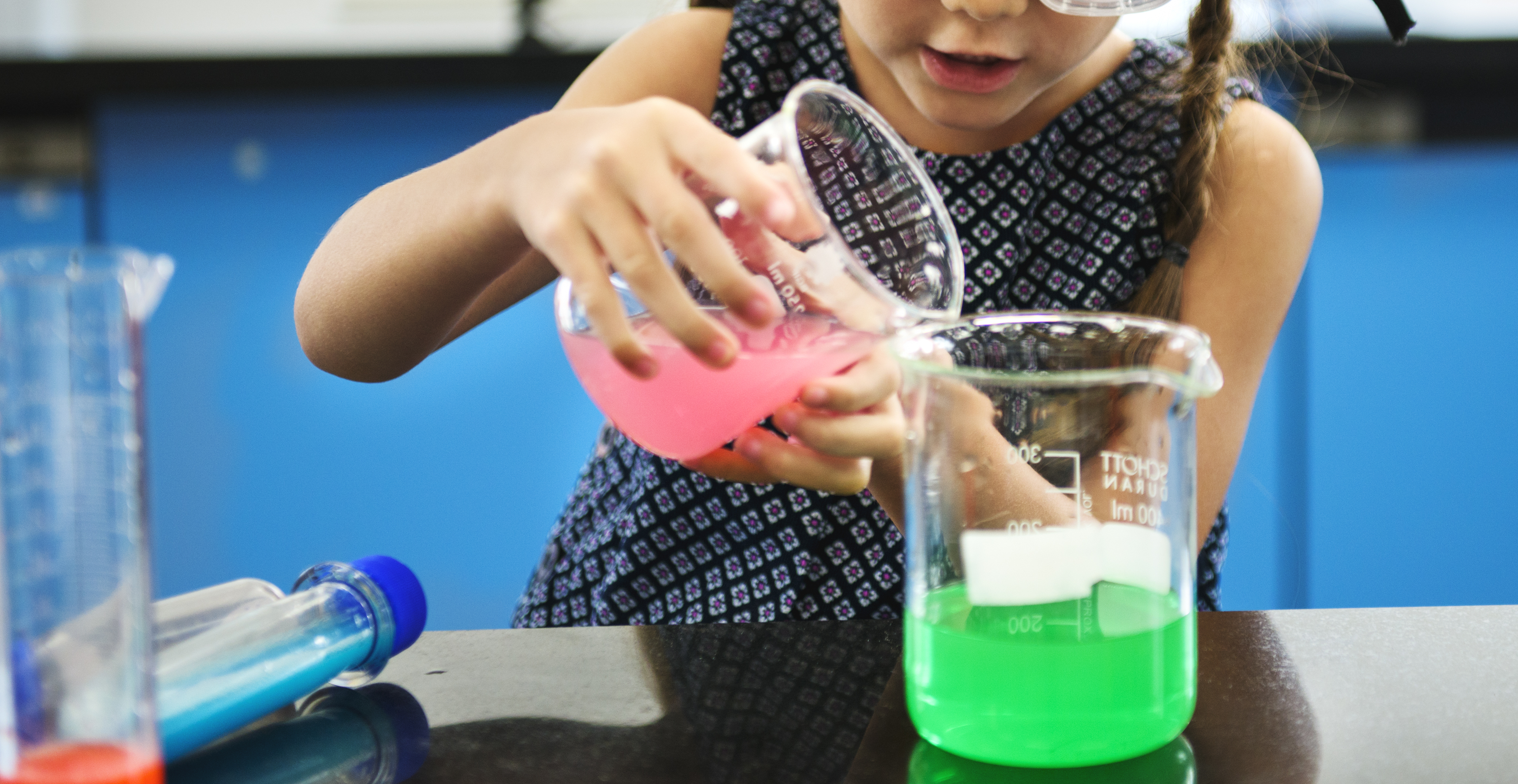 La curiosidad y la capacidad de resolver problemas serán de las habilidades más demandas en el futuro. Las ferias científicas ayudan a desarrollar estas competencias. Foto: Archivo.